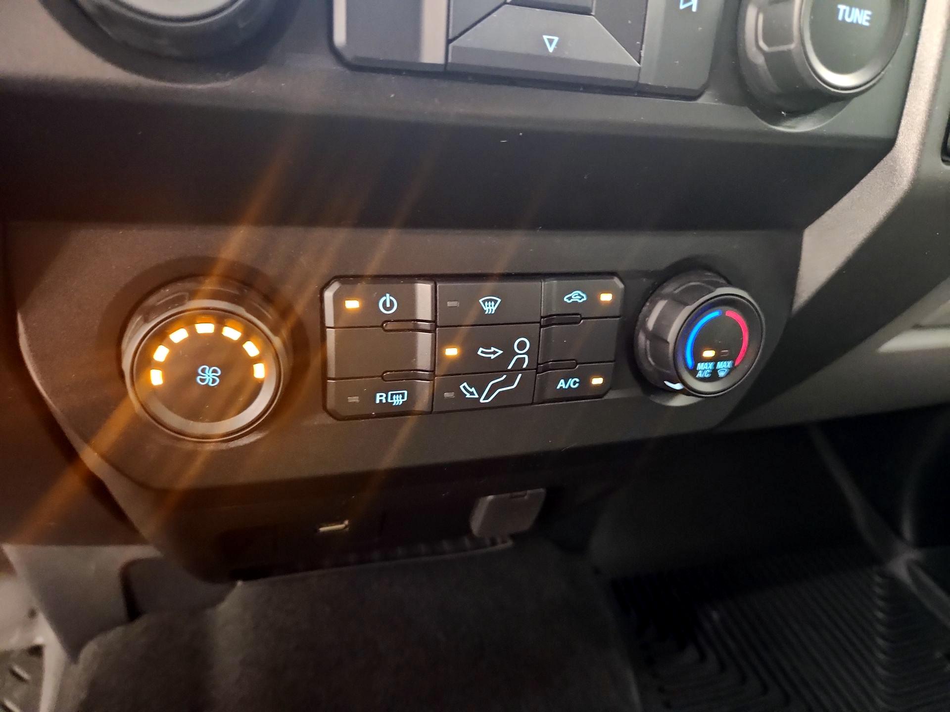 Thumbnail: 2022 Ford F-250 - 16