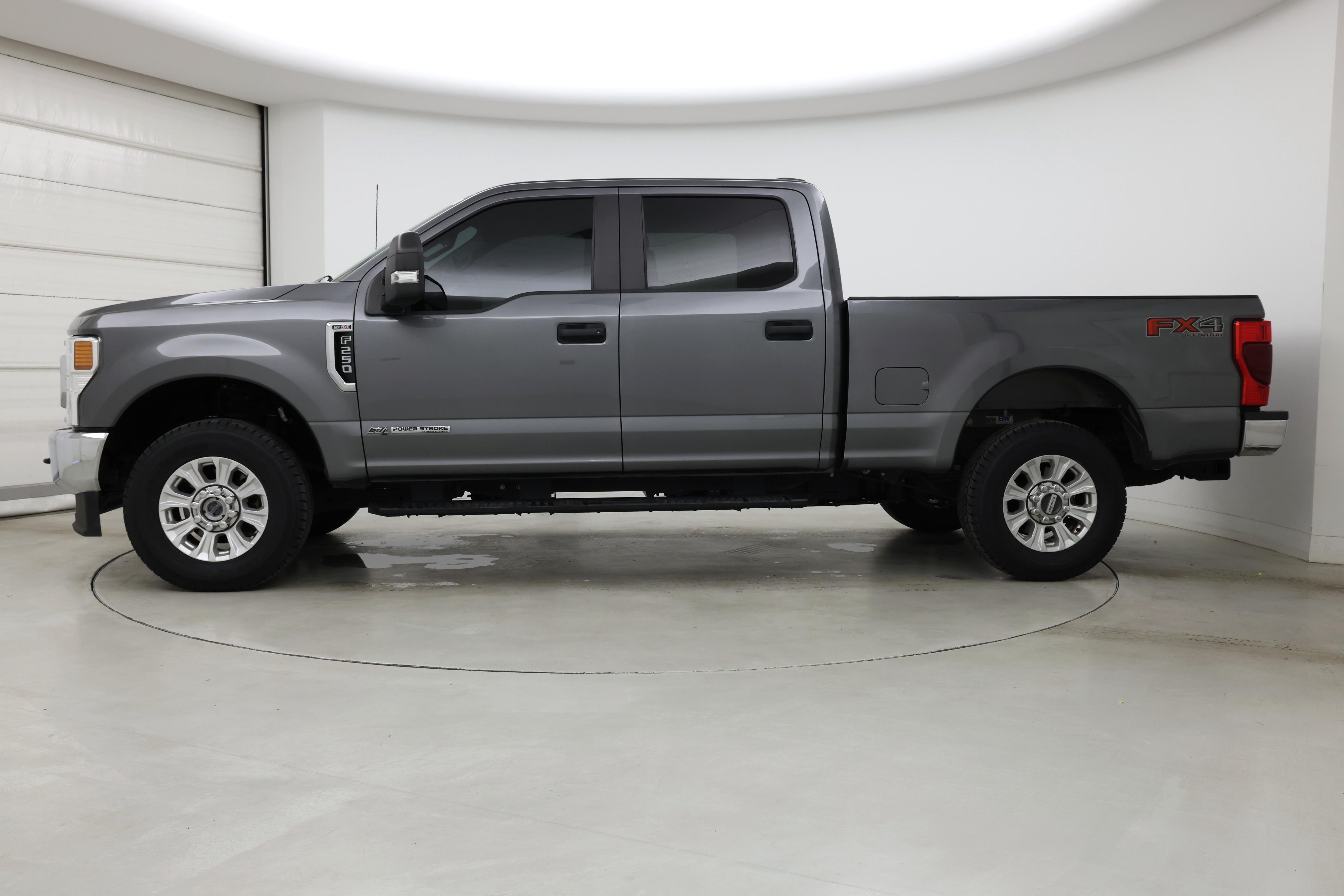 Thumbnail: 2022 Ford F-250 - 3
