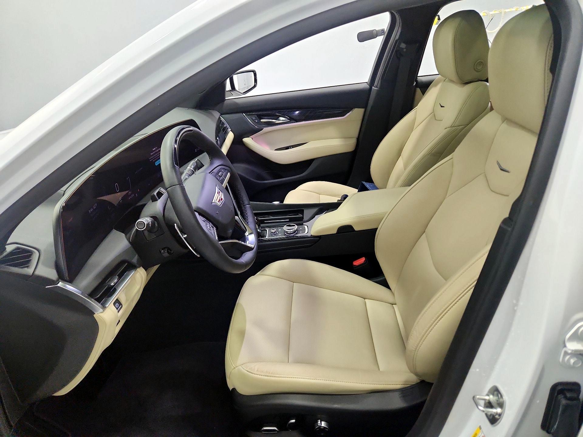 Thumbnail: 2025 Cadillac CT5 - 11