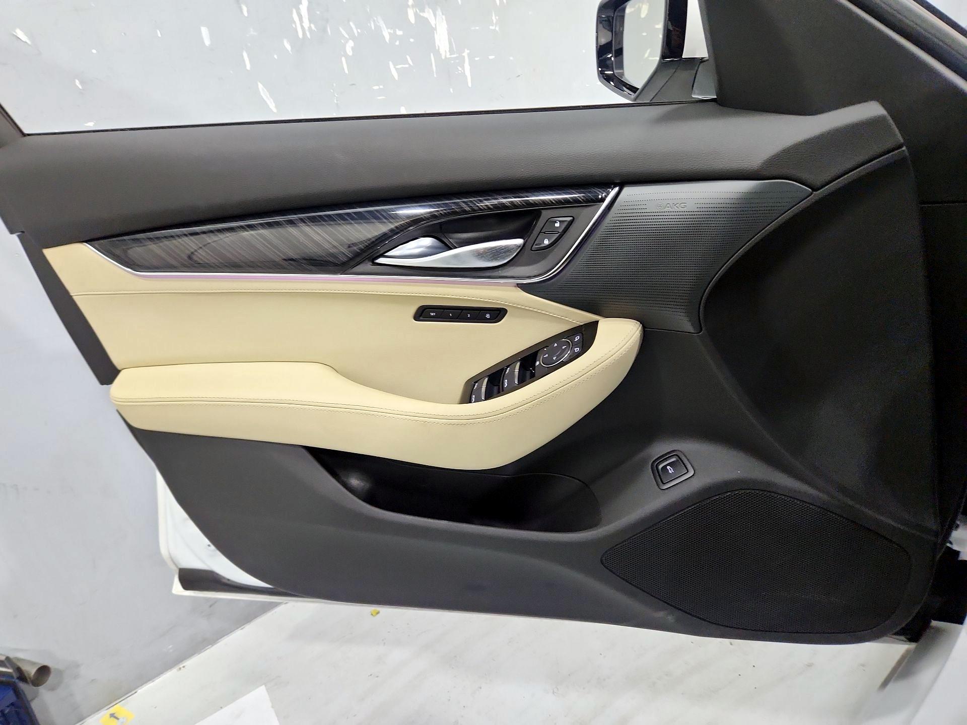 Thumbnail: 2025 Cadillac CT5 - 12