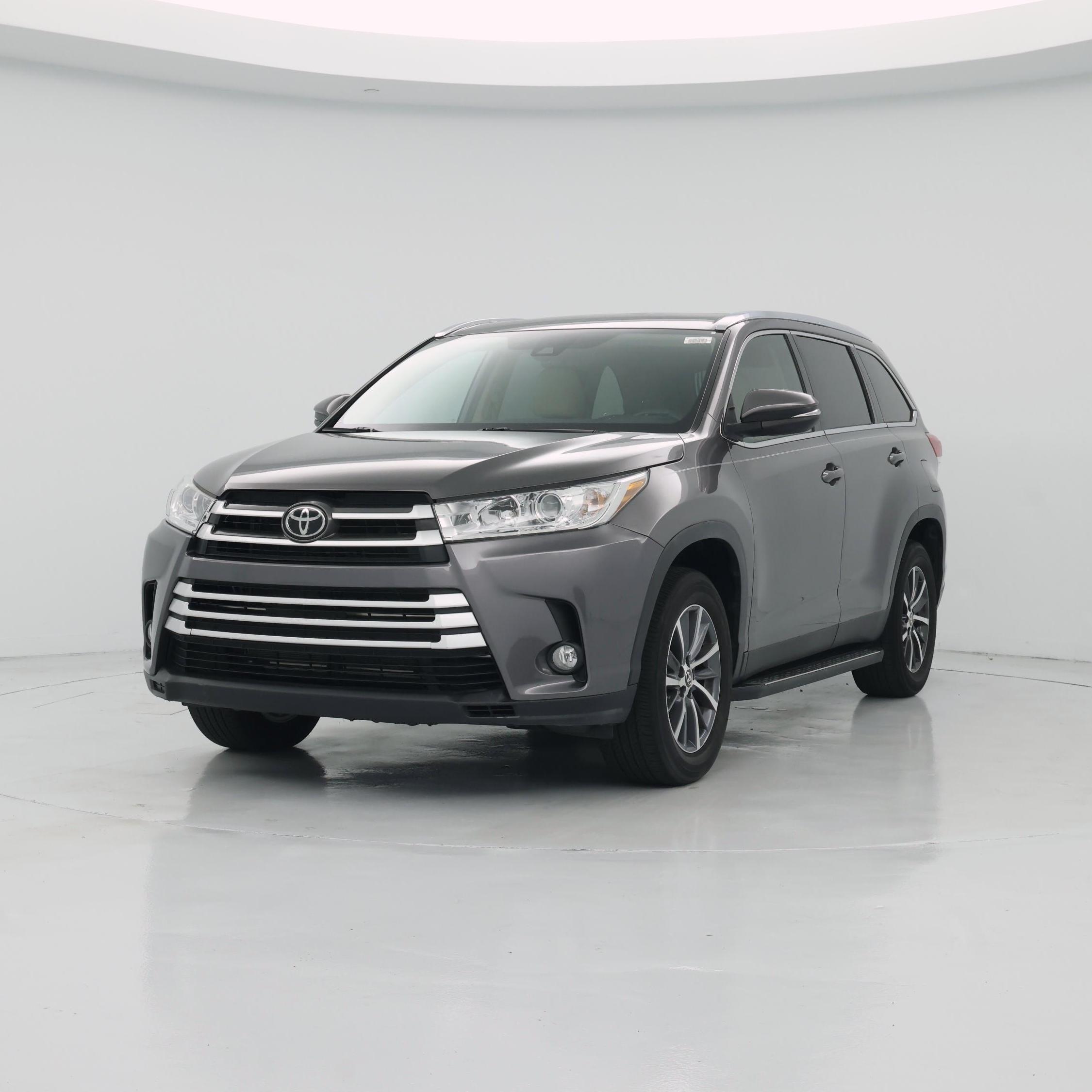 Thumbnail: 2019 Toyota Highlander - 4