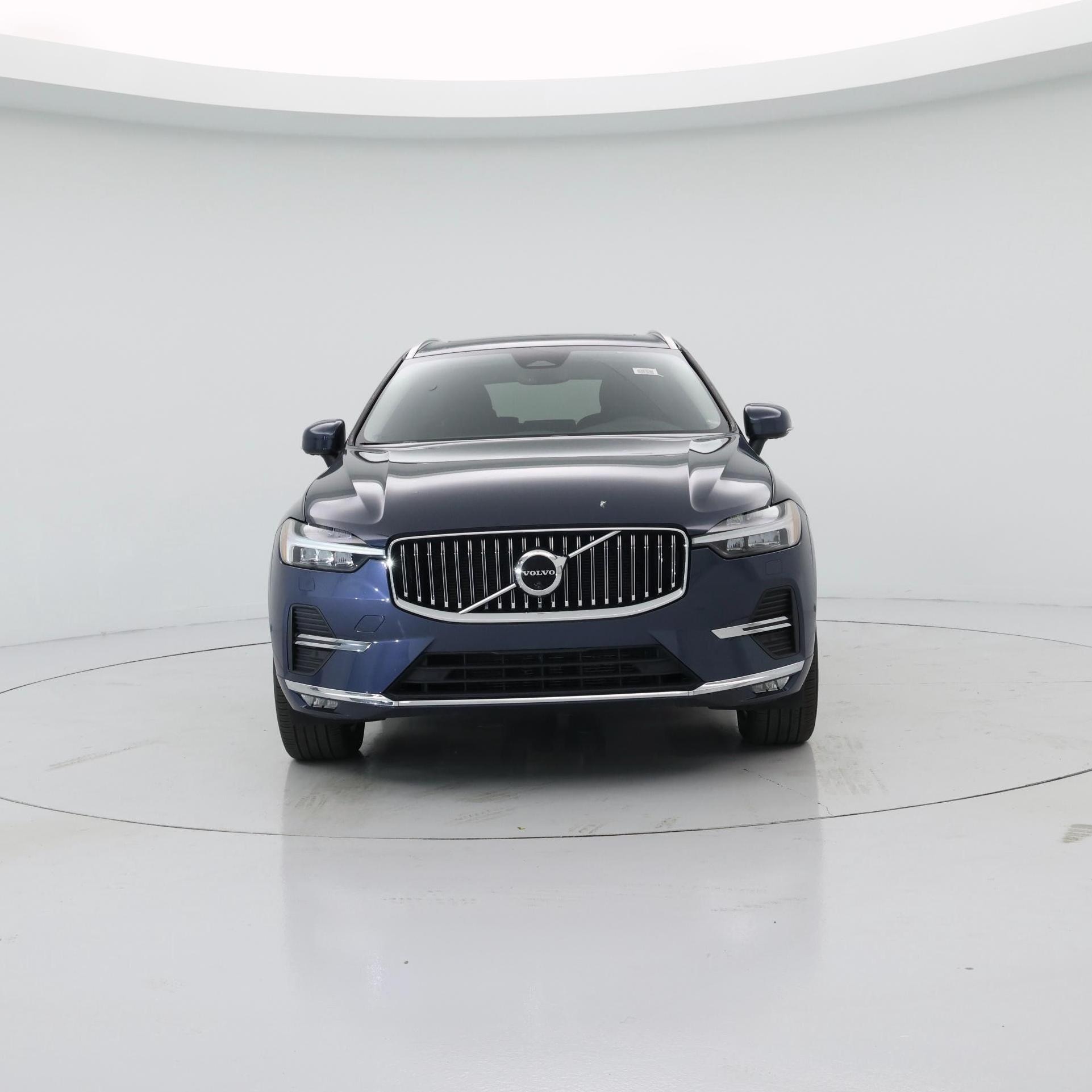 Thumbnail: 2023 Volvo XC60 - 5