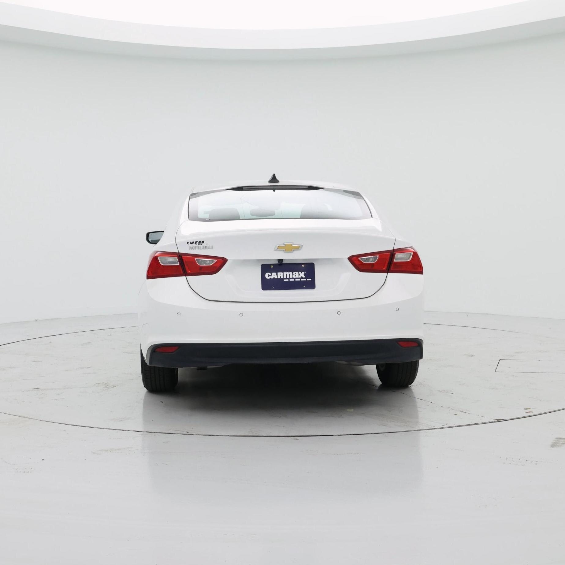 Thumbnail: 2023 Chevrolet Malibu - 6