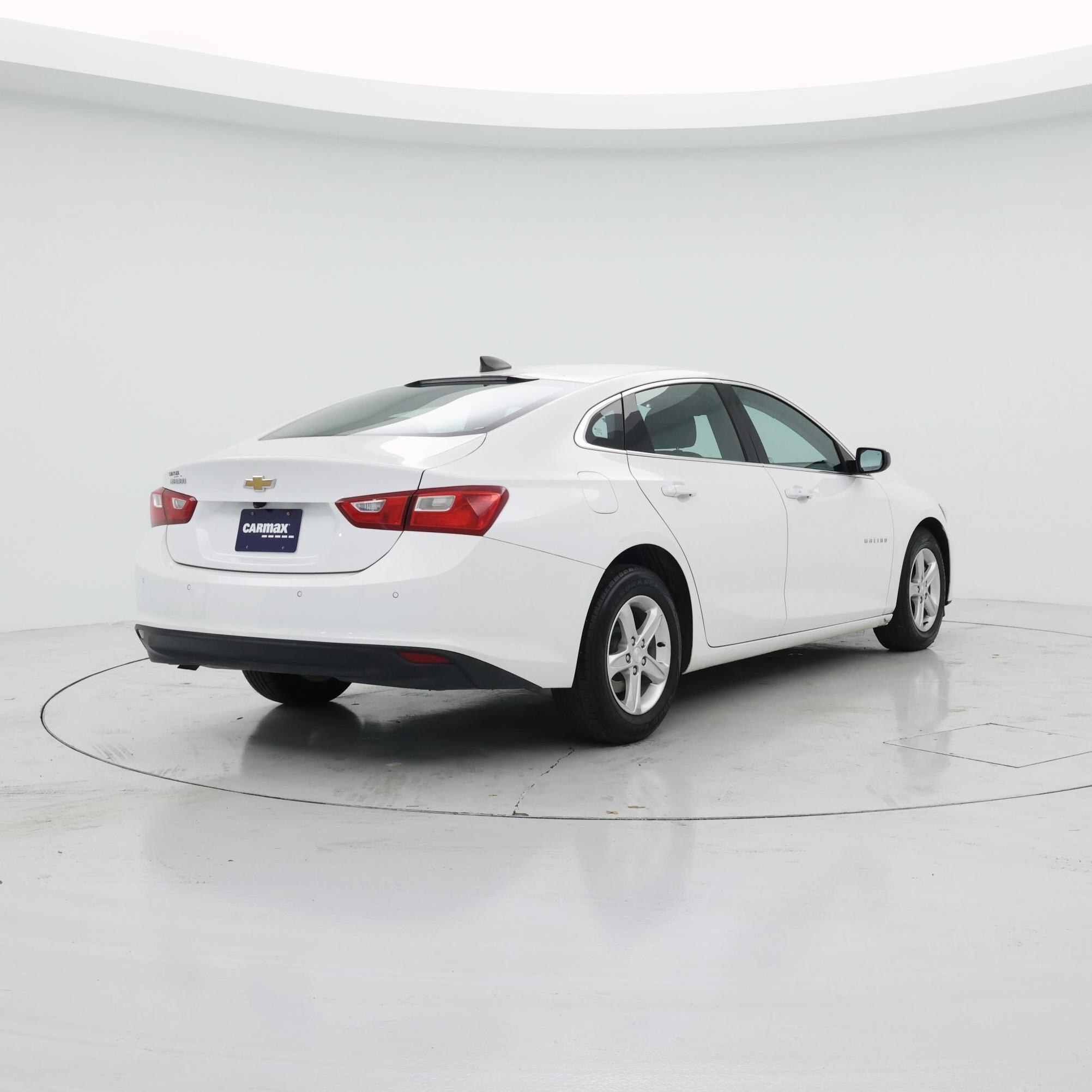 Thumbnail: 2023 Chevrolet Malibu - 8