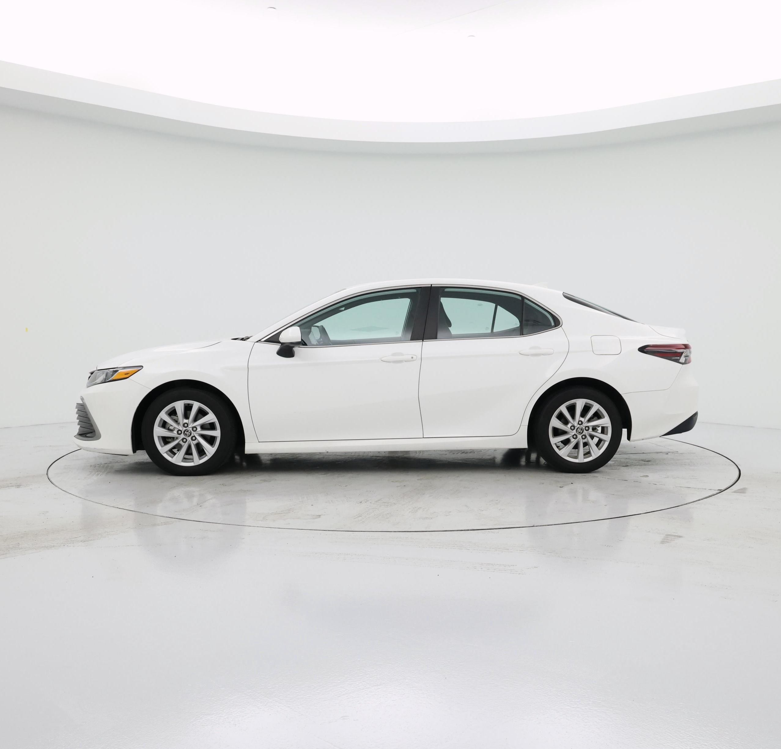 Thumbnail: 2023 Toyota Camry - 3