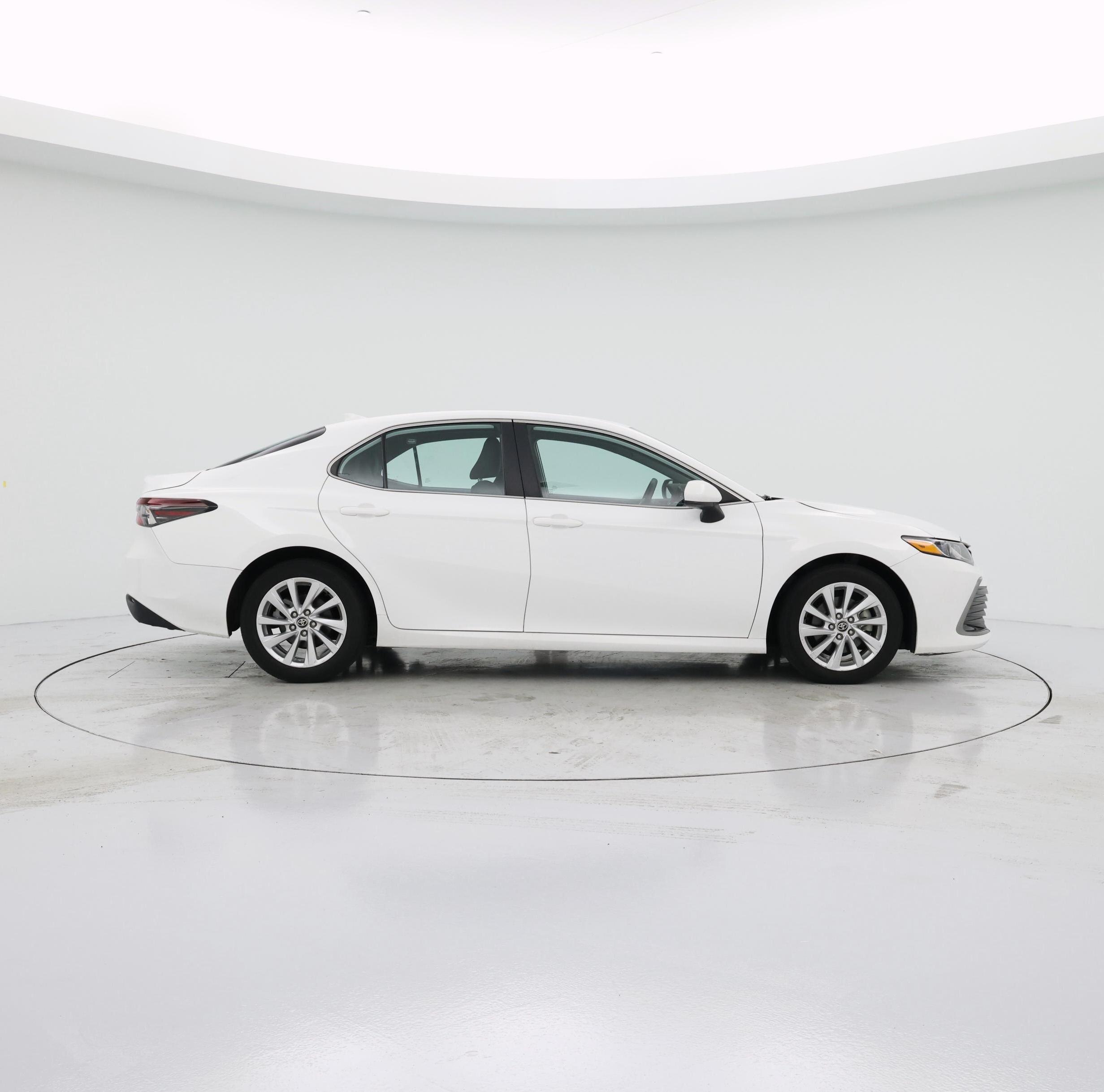 Thumbnail: 2023 Toyota Camry - 7