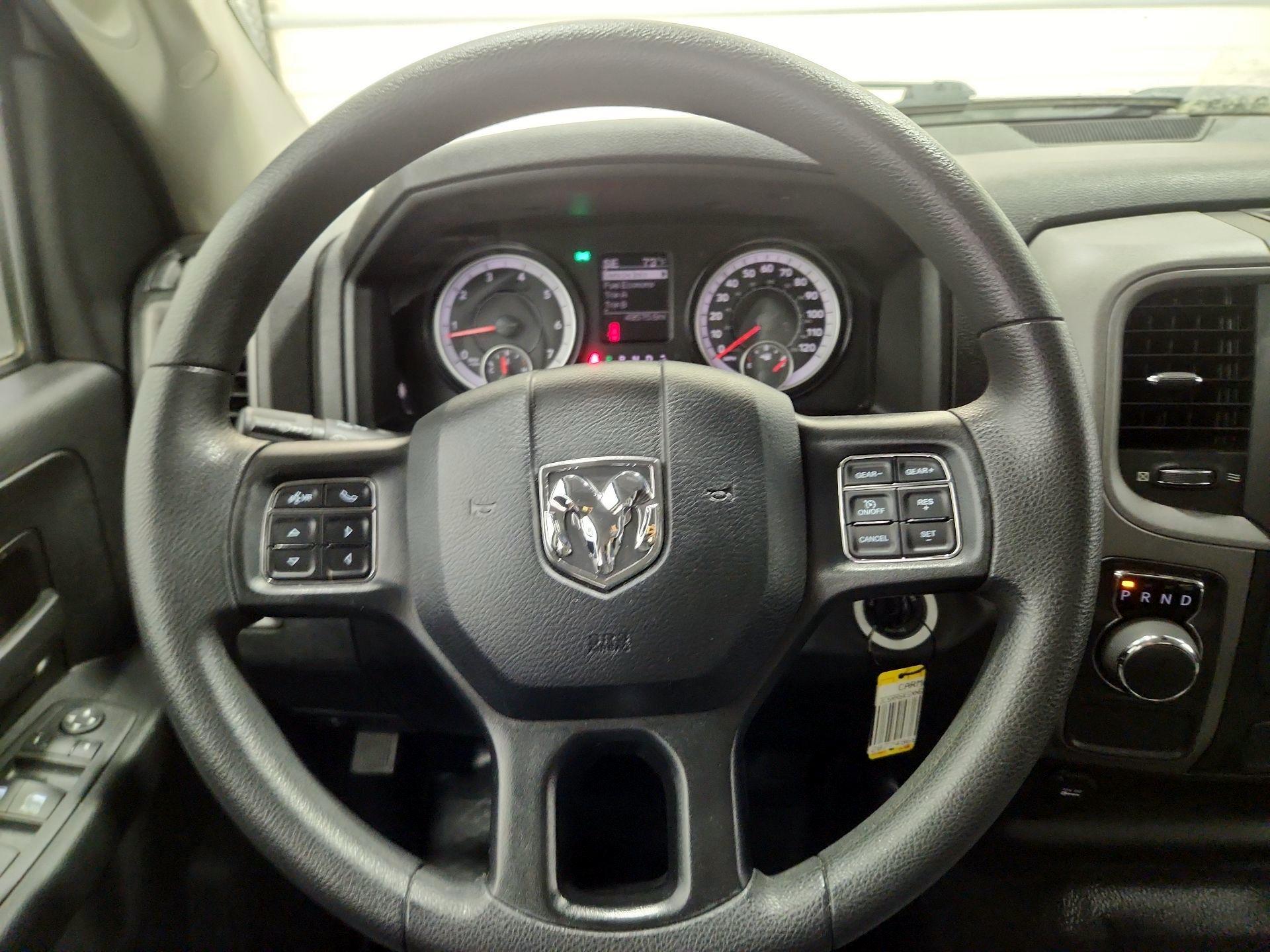 Thumbnail: 2022 RAM 1500 Classic - 10