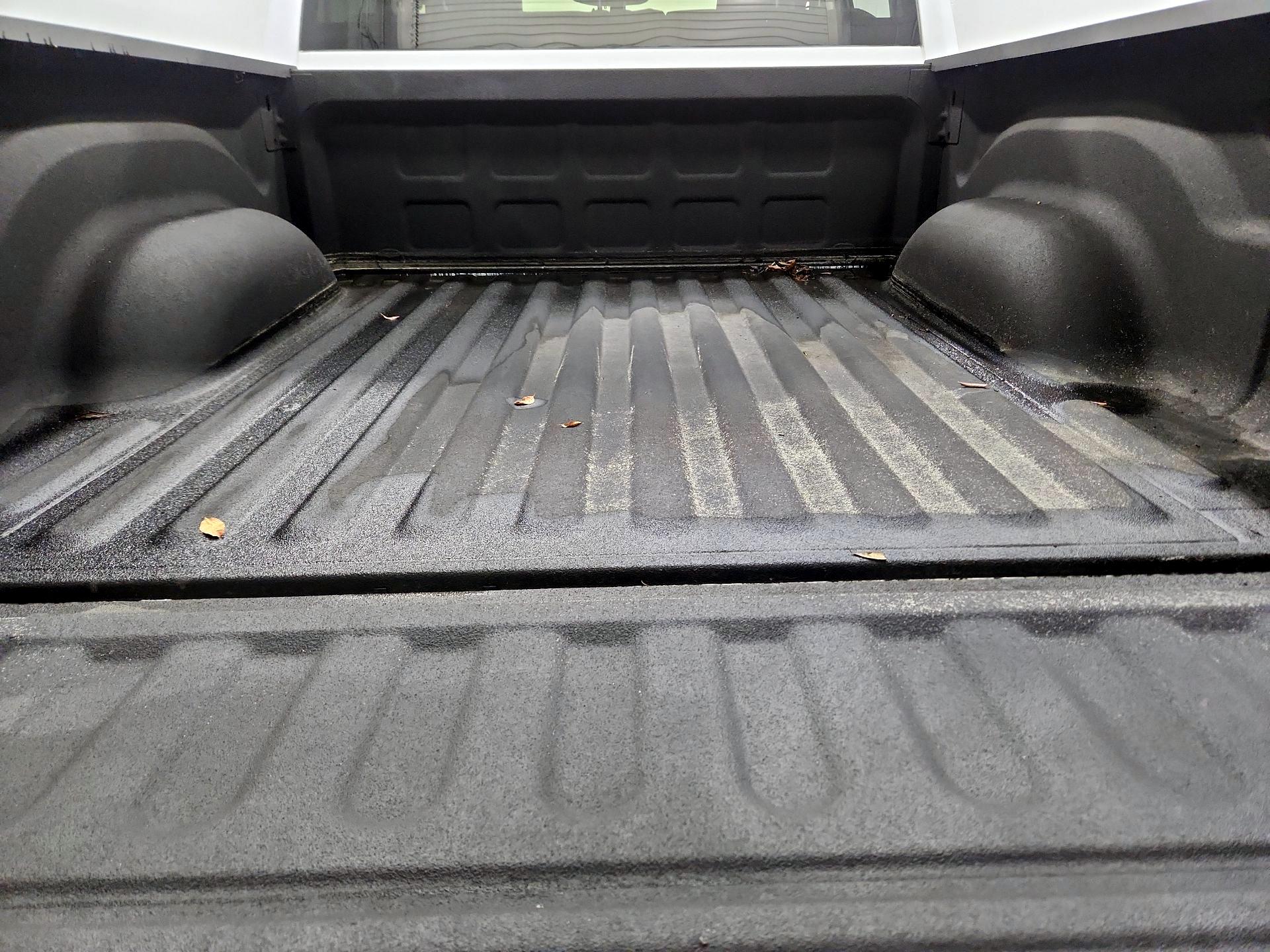 Thumbnail: 2022 RAM 1500 Classic - 19