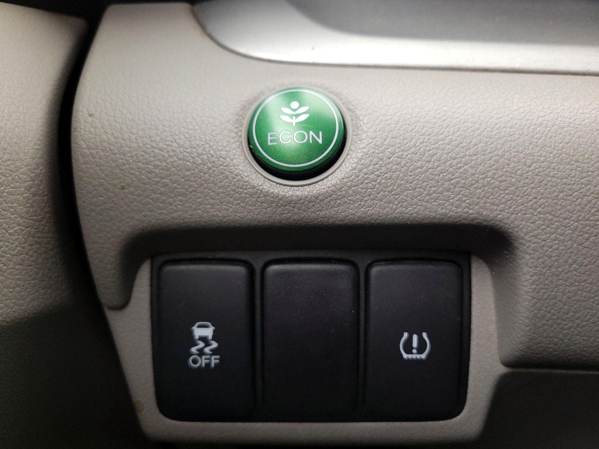 Thumbnail: 2014 Honda CR-V - 13