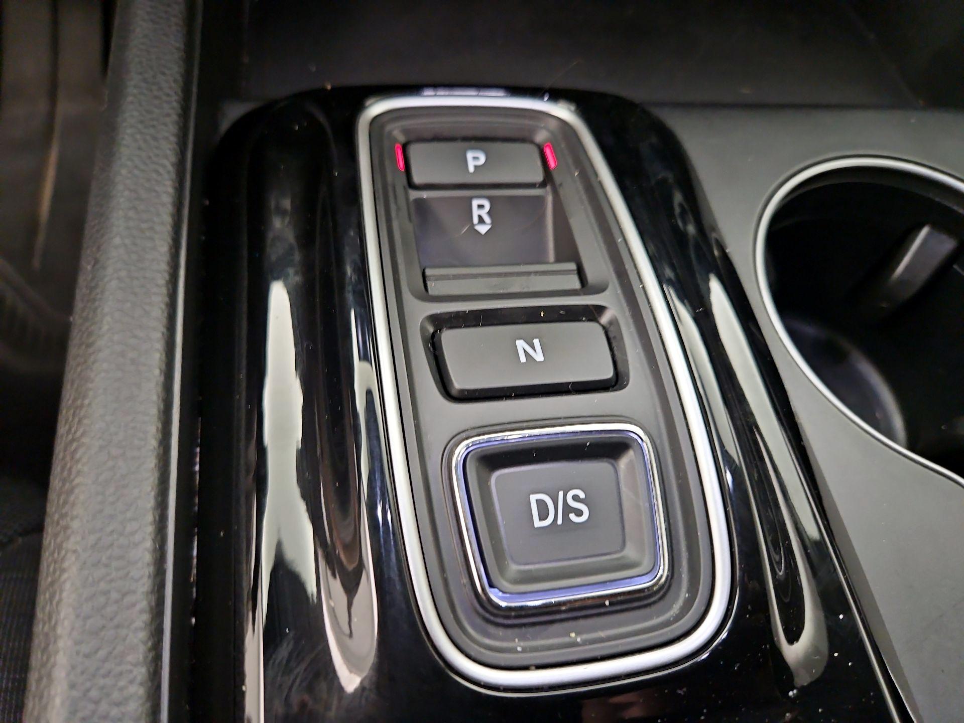 Thumbnail: 2024 Honda Pilot - 16