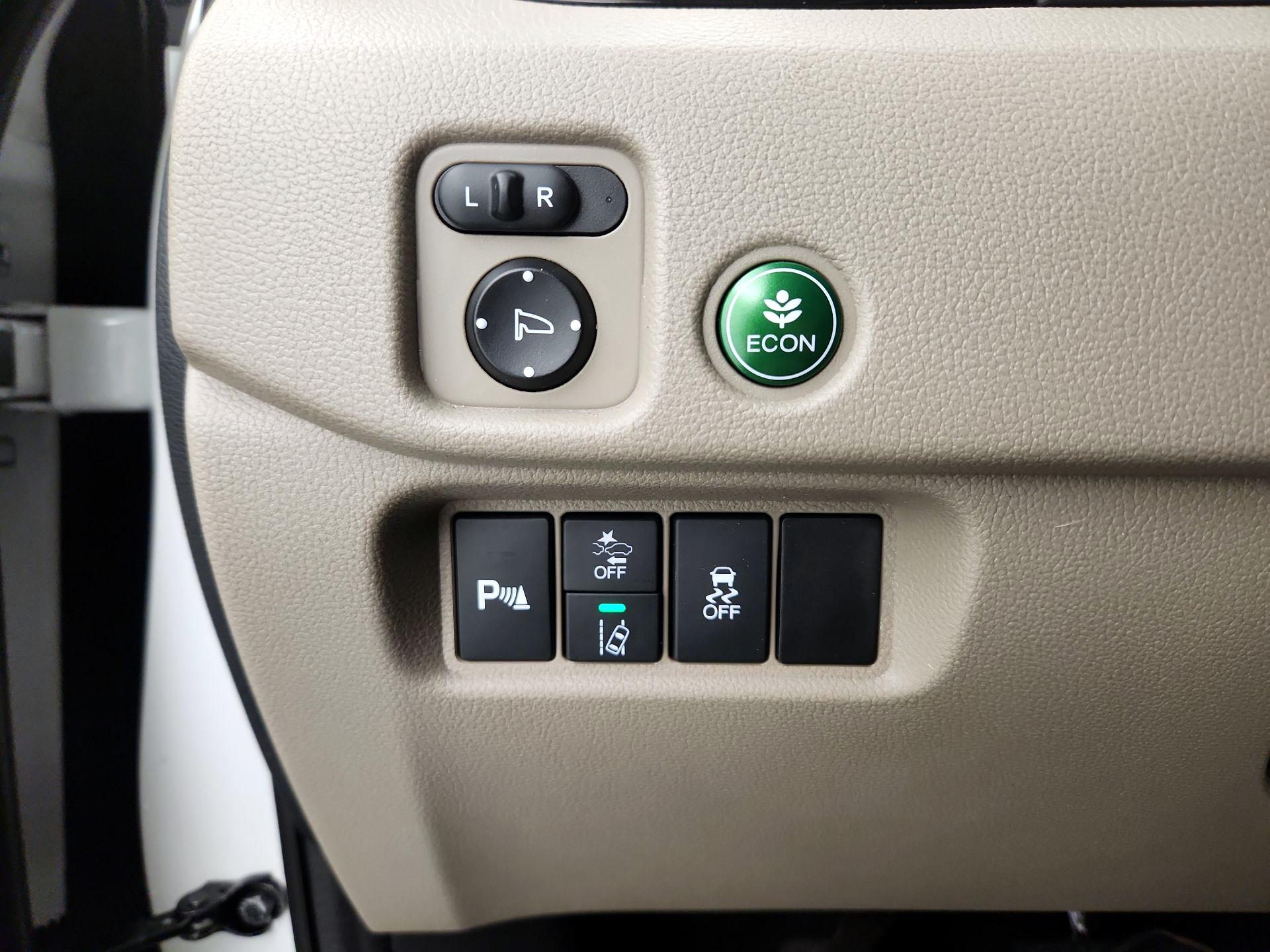 Thumbnail: 2021 Honda Pilot - 13