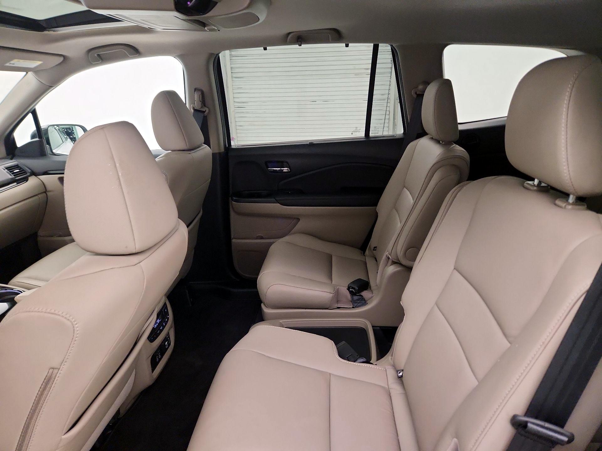 Thumbnail: 2021 Honda Pilot - 20
