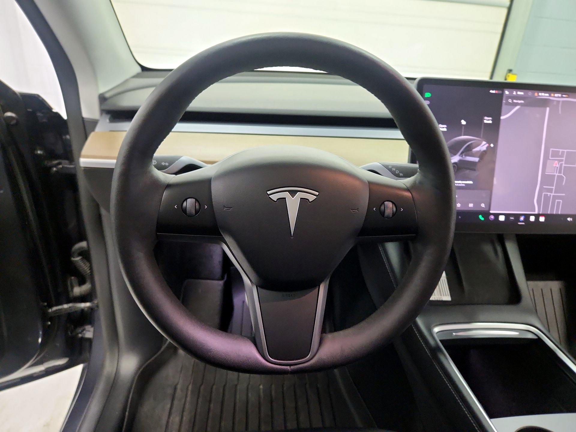 Thumbnail: 2022 Tesla Model Y - 10