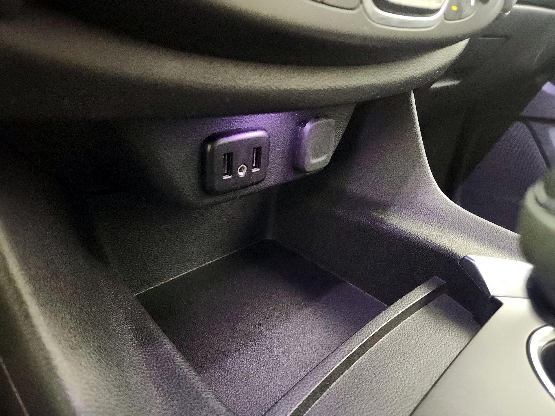 Thumbnail: 2020 Chevrolet Traverse - 18