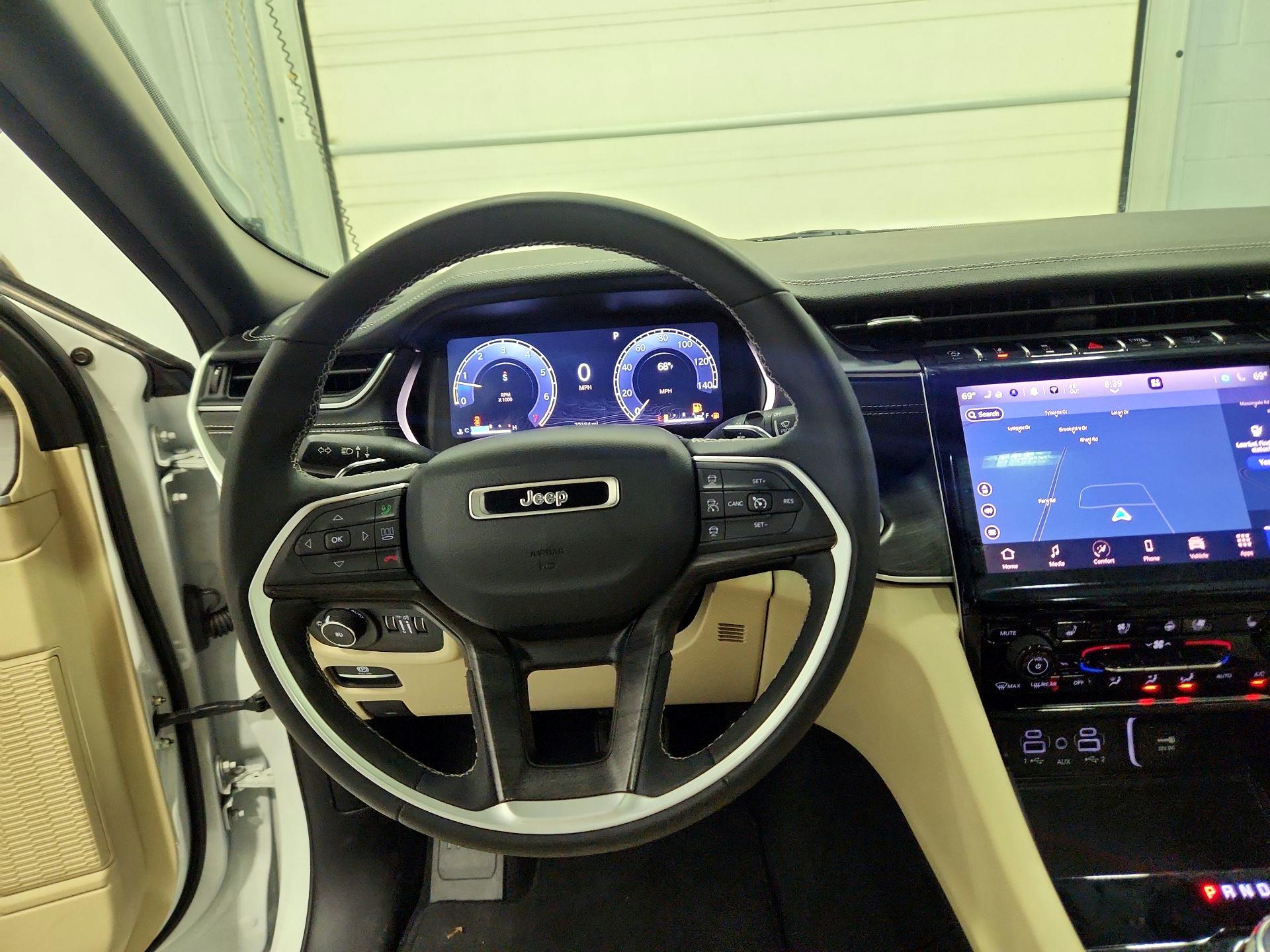 Thumbnail: 2024 Jeep Grand Cherokee L - 10