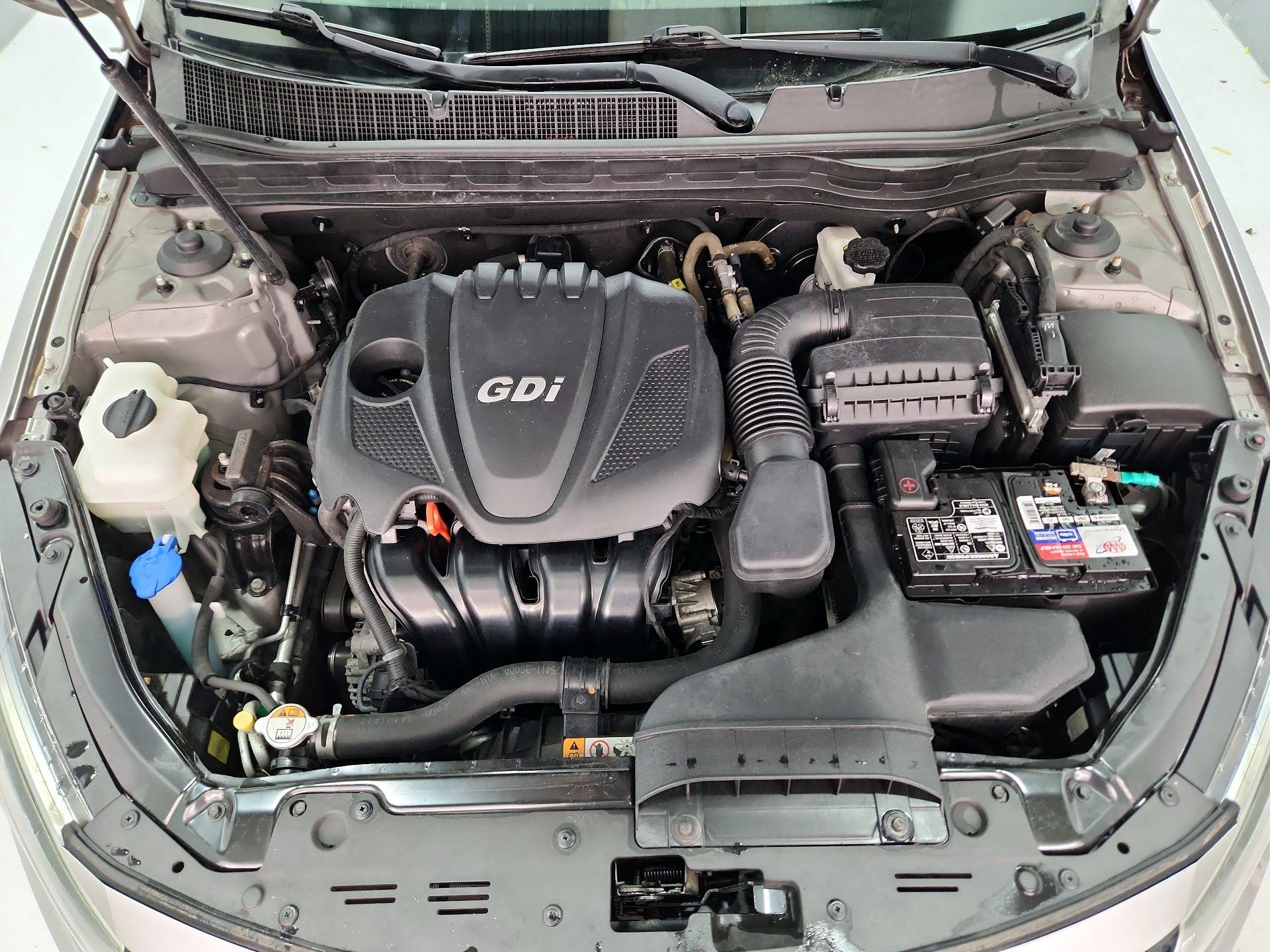 Thumbnail: 2015 Kia Optima - 20