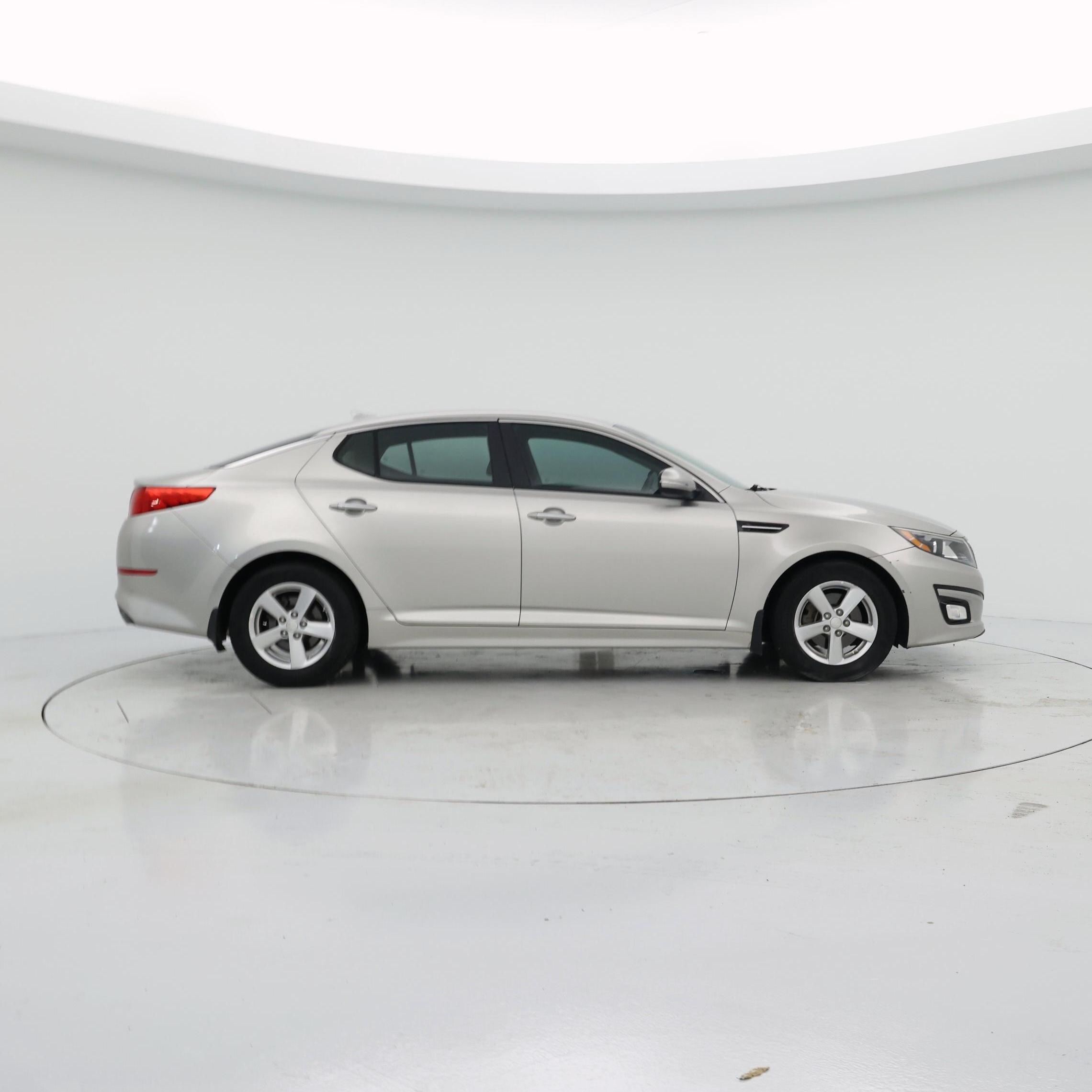 Thumbnail: 2015 Kia Optima - 7