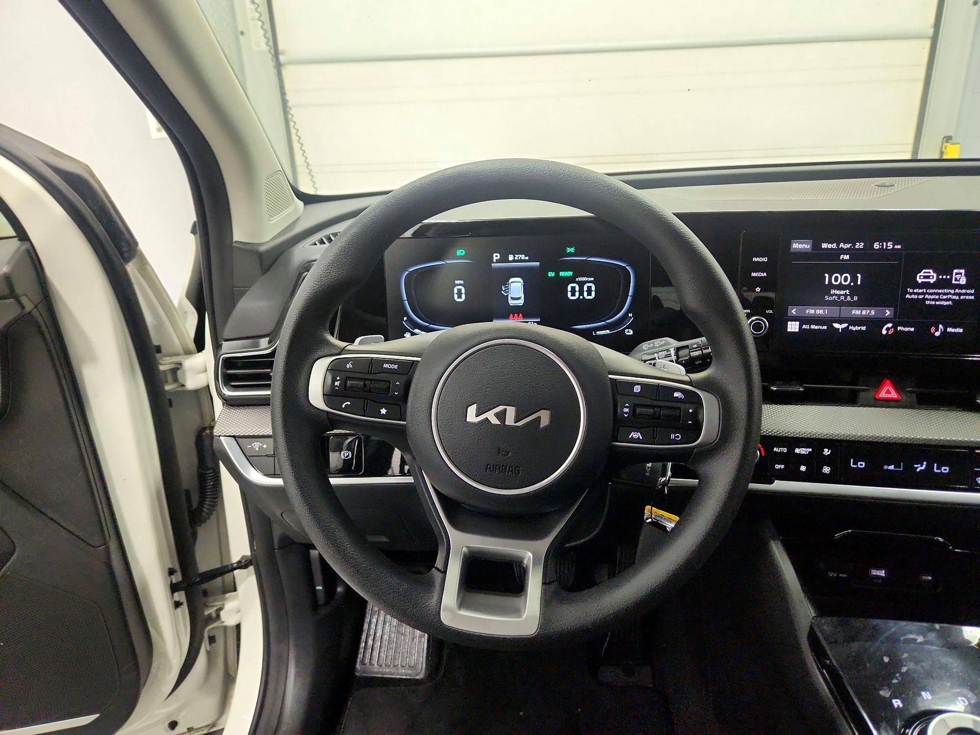 Thumbnail: 2023 Kia Sportage - 10