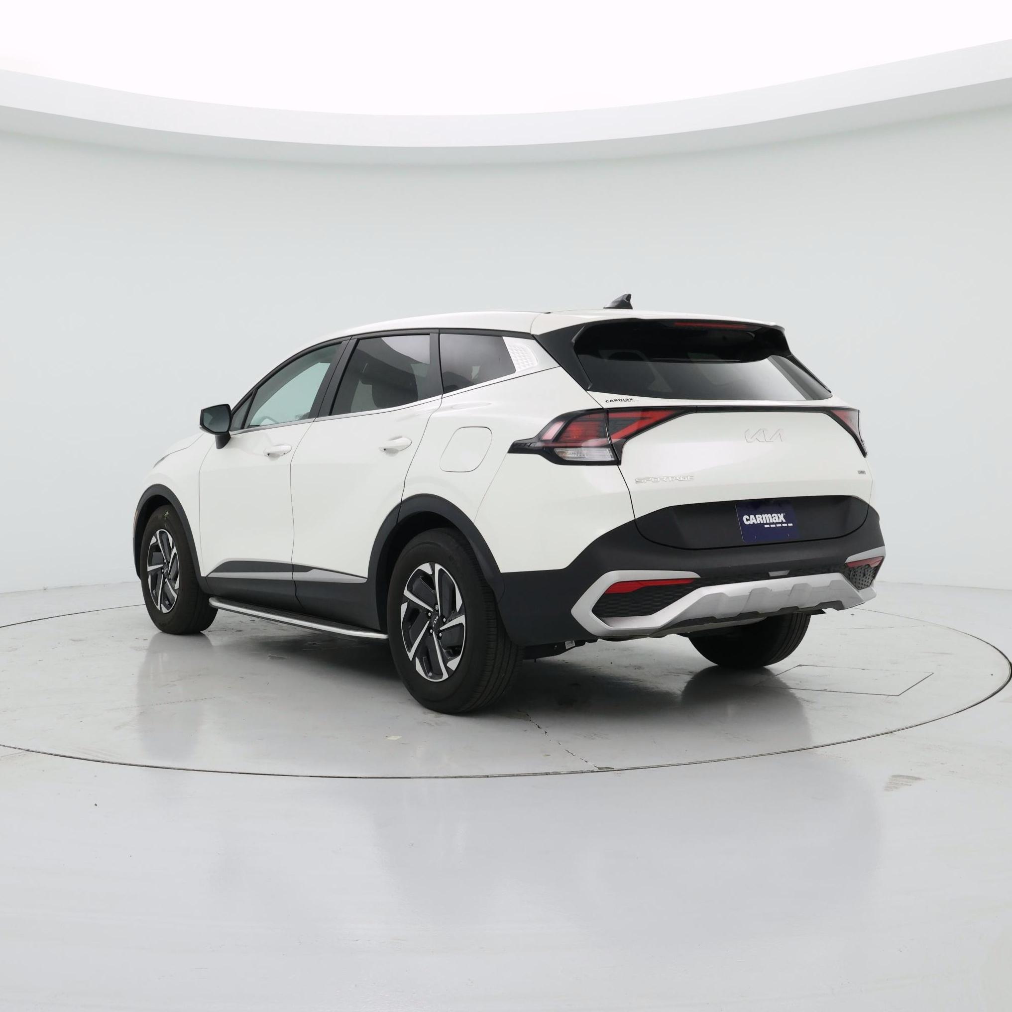 Thumbnail: 2023 Kia Sportage - 2