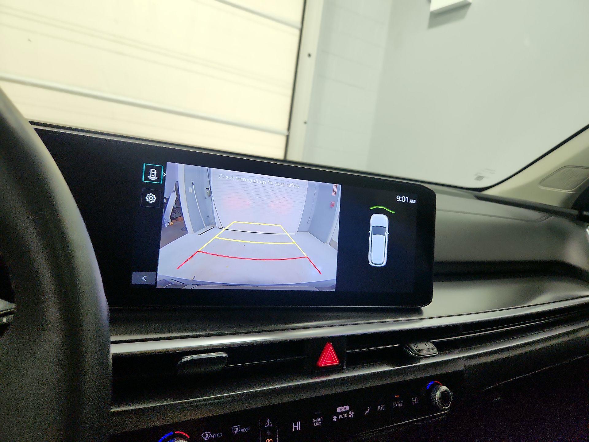 Thumbnail: 2025 Kia Sorento - 15