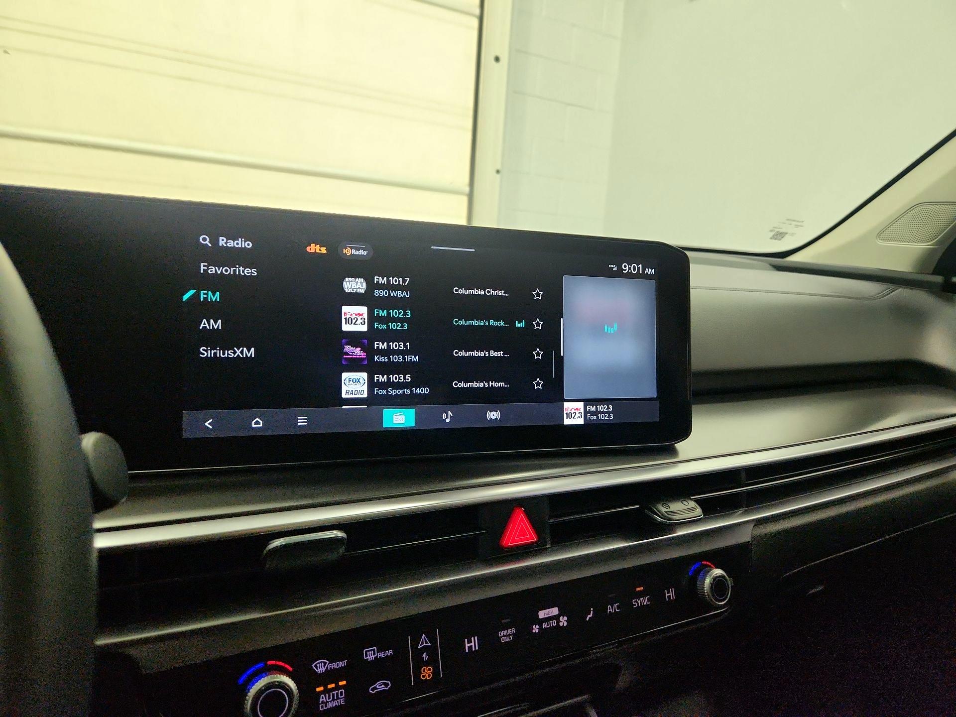 Thumbnail: 2025 Kia Sorento - 16