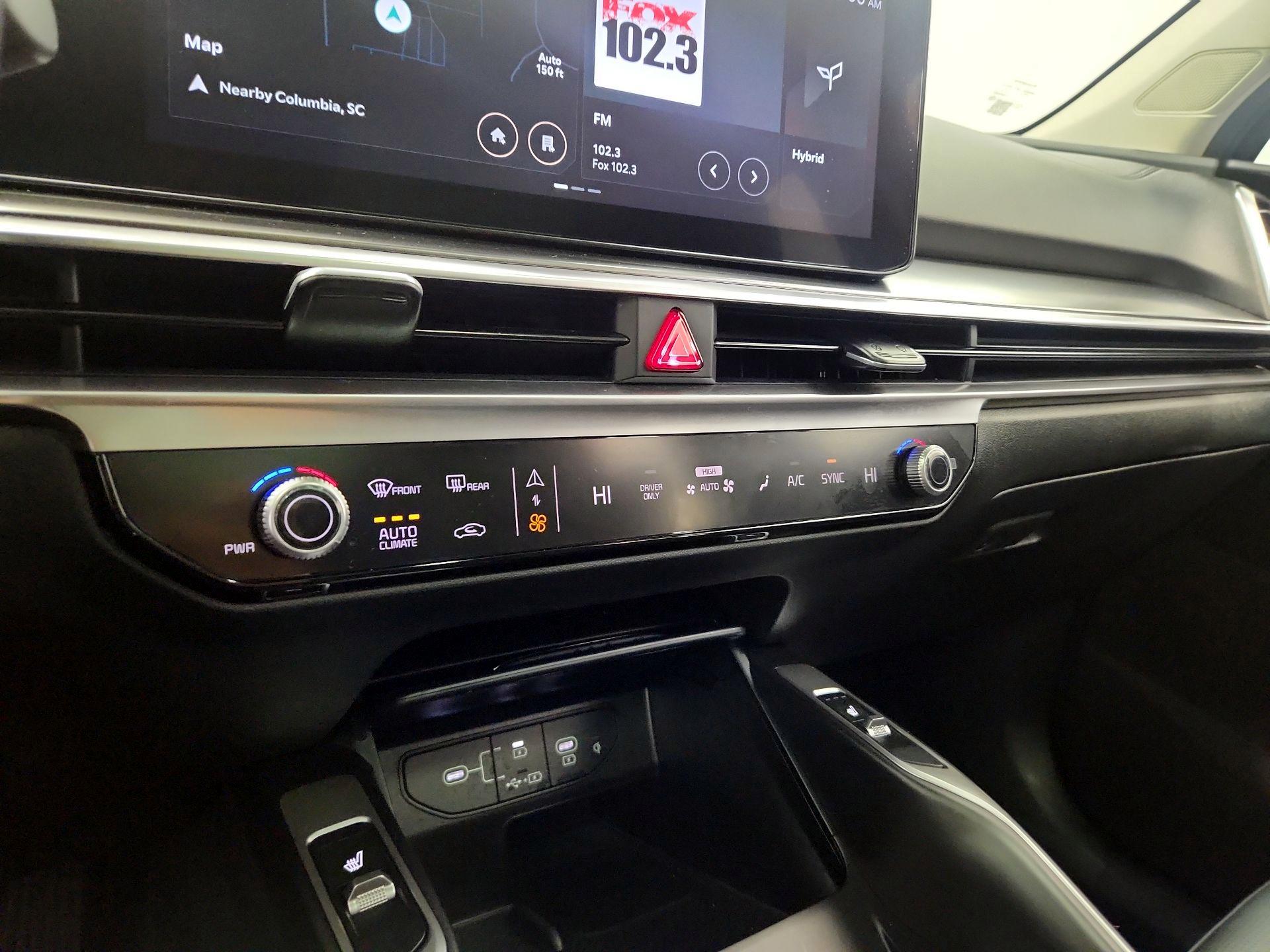 Thumbnail: 2025 Kia Sorento - 17