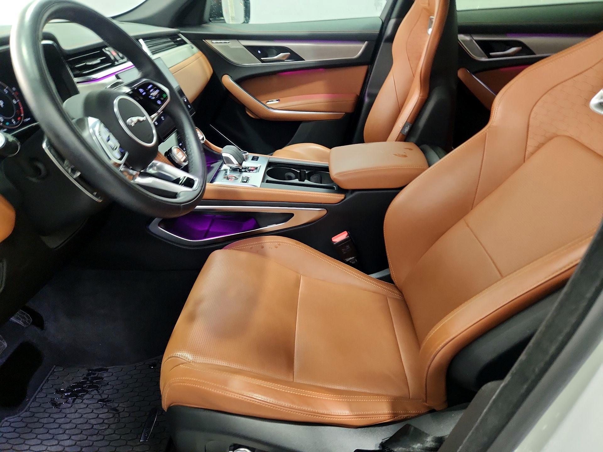 Thumbnail: 2025 Jaguar F-Pace - 11