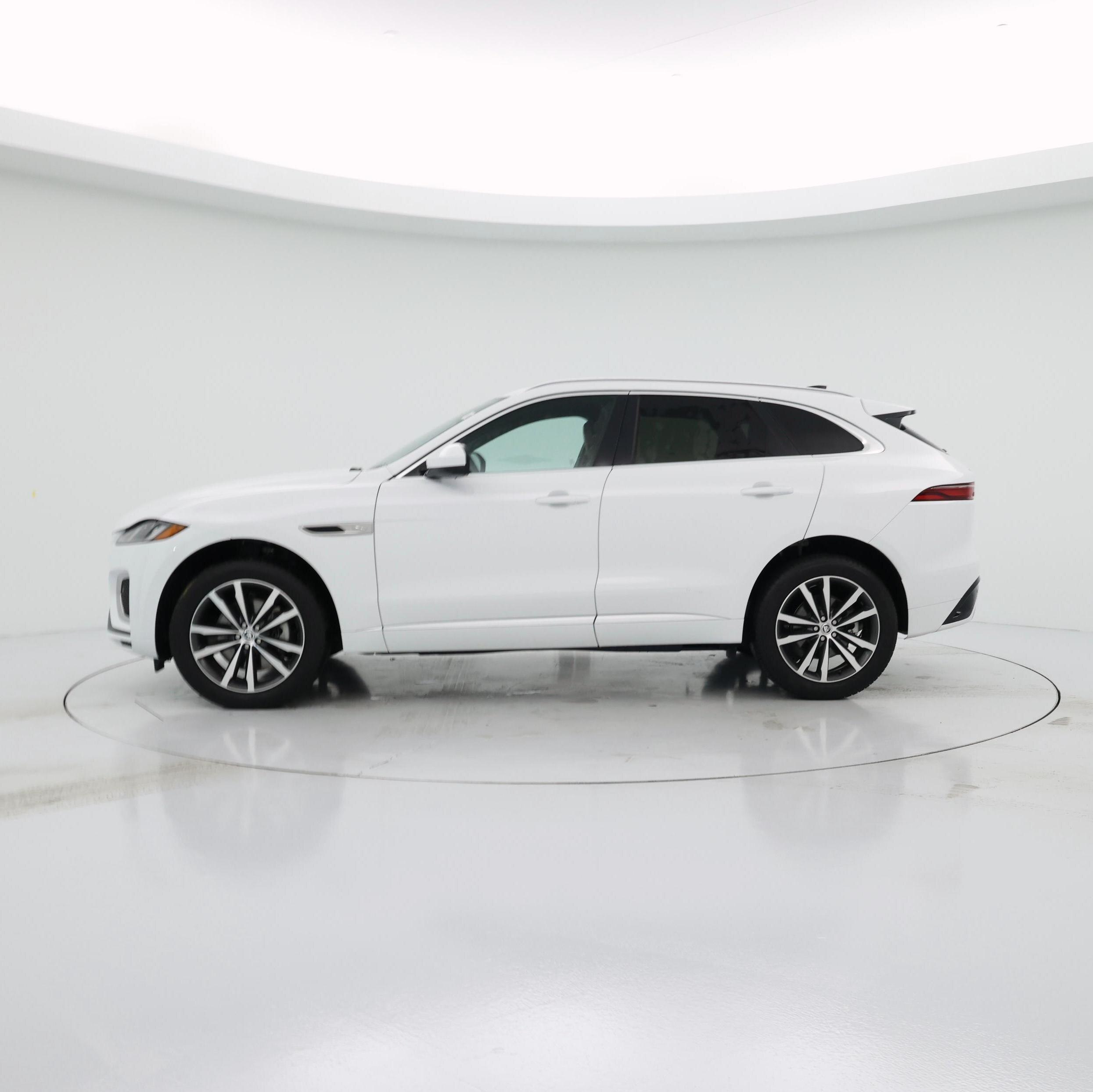 Thumbnail: 2025 Jaguar F-Pace - 3