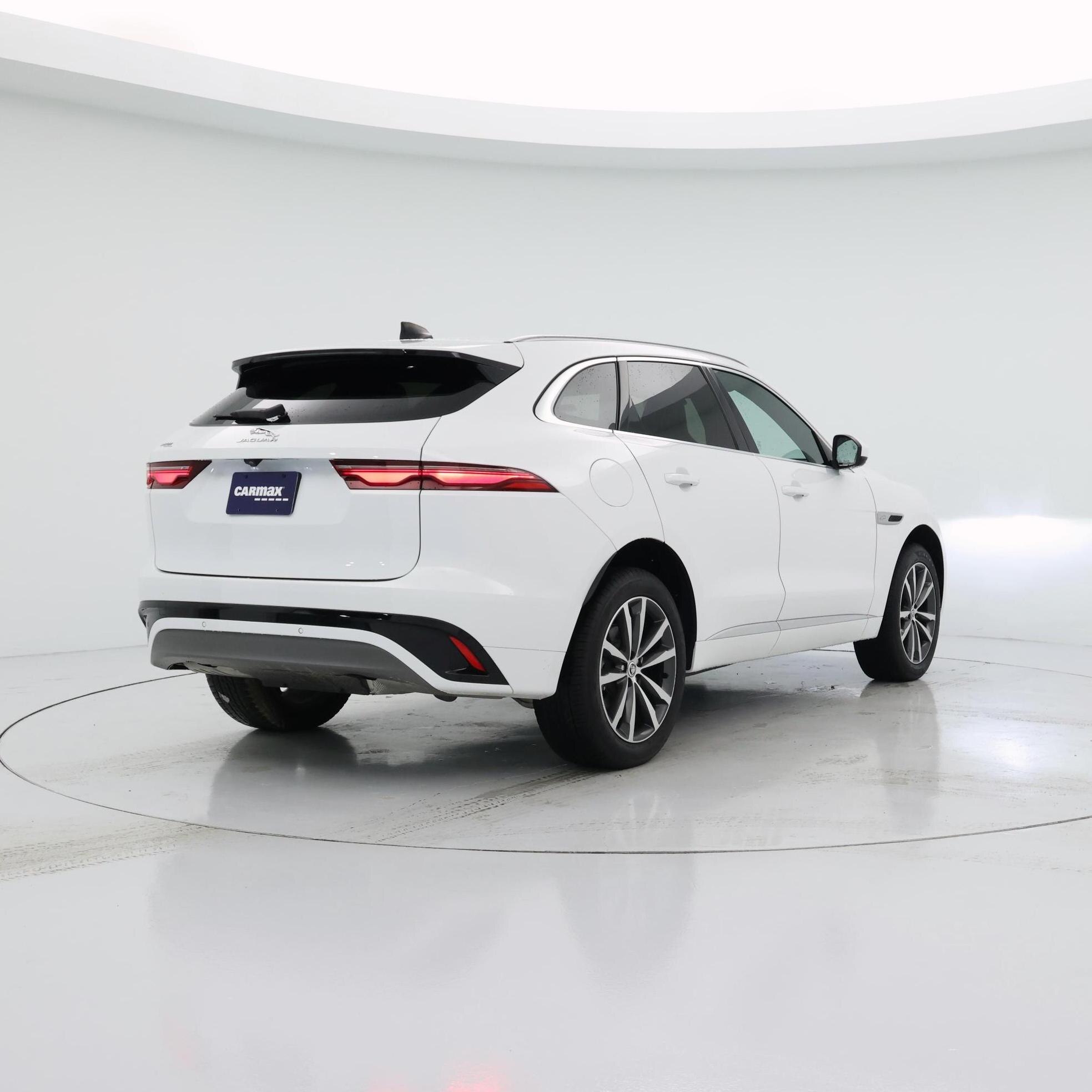 Thumbnail: 2025 Jaguar F-Pace - 8