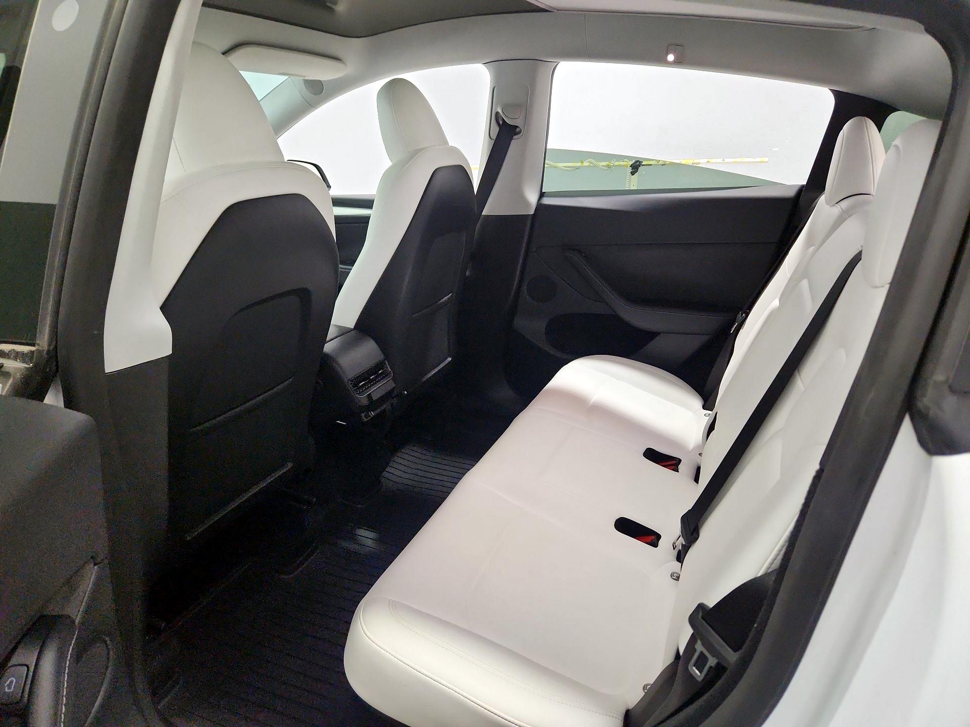 Thumbnail: 2023 Tesla Model Y - 19