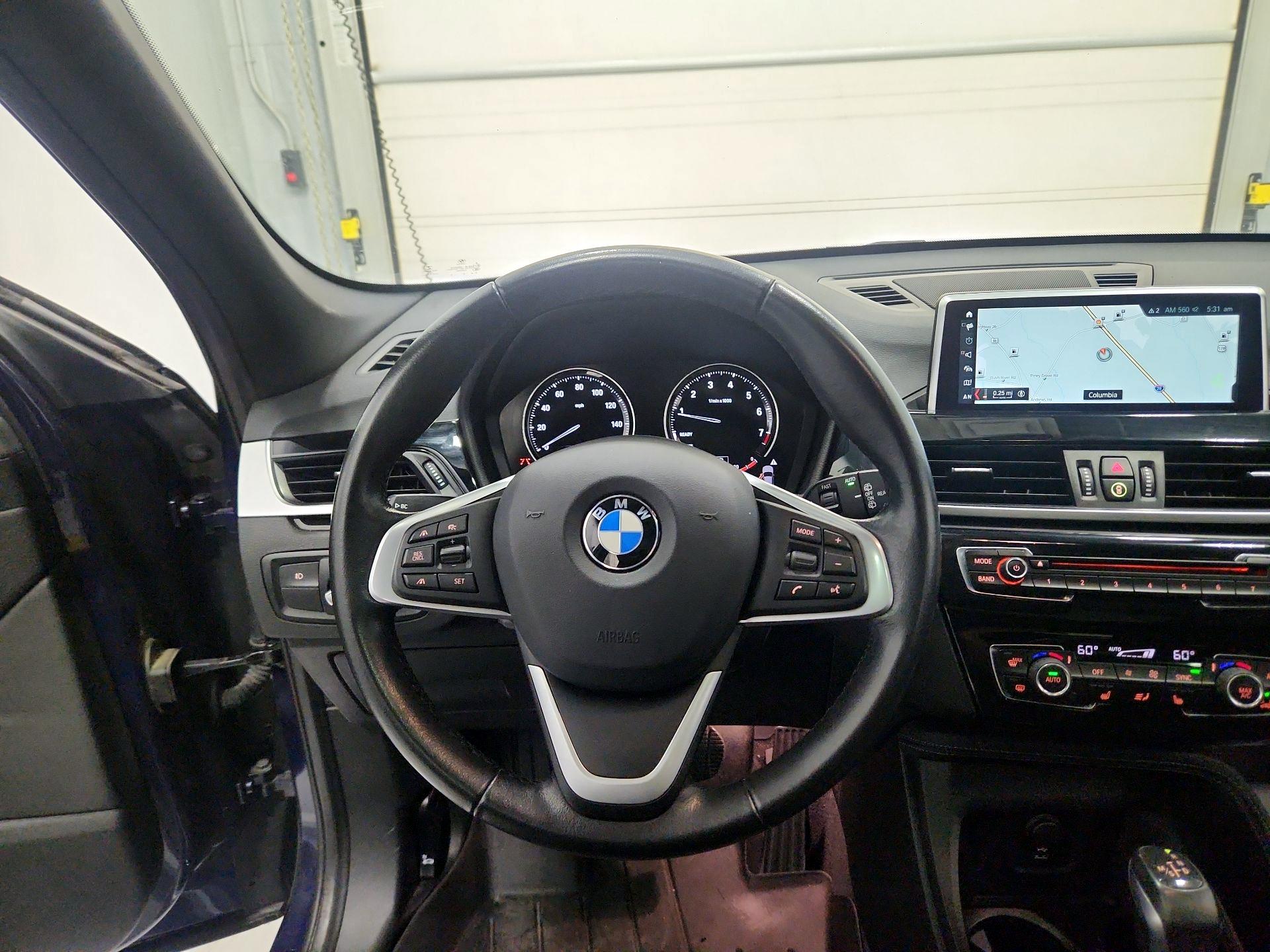 Thumbnail: 2019 BMW X1 - 10