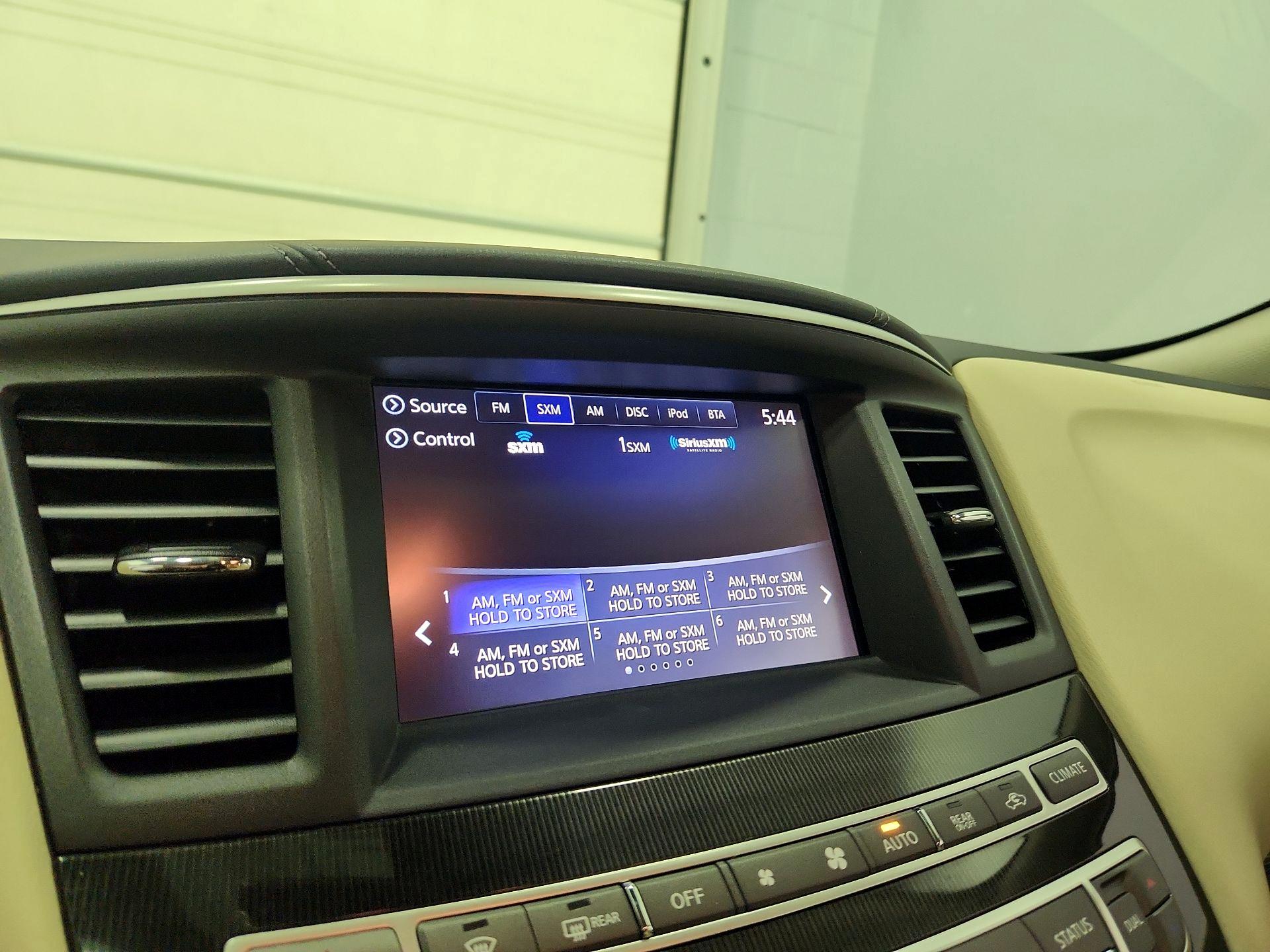 Thumbnail: 2018 INFINITI QX60 - 16