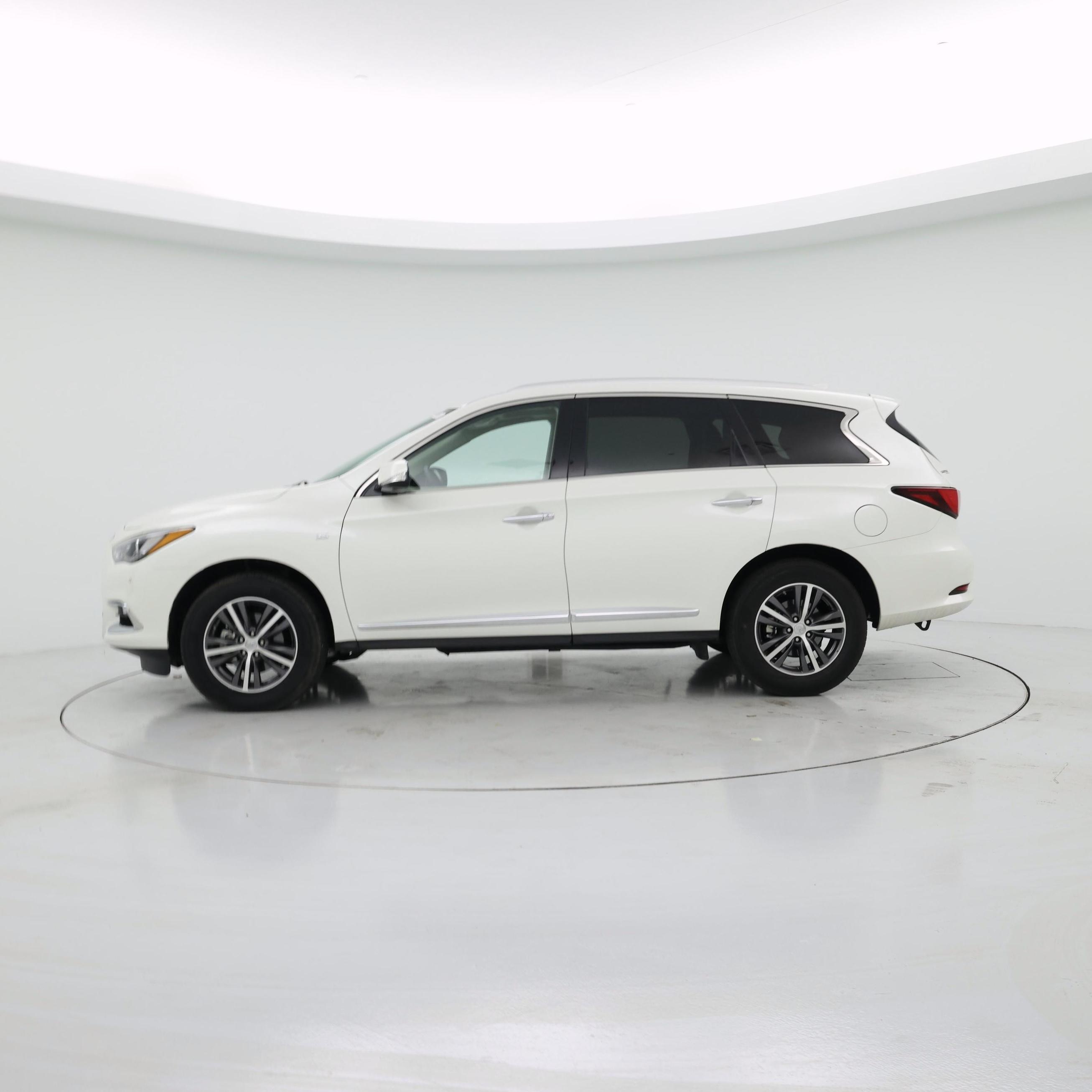 Thumbnail: 2018 INFINITI QX60 - 3