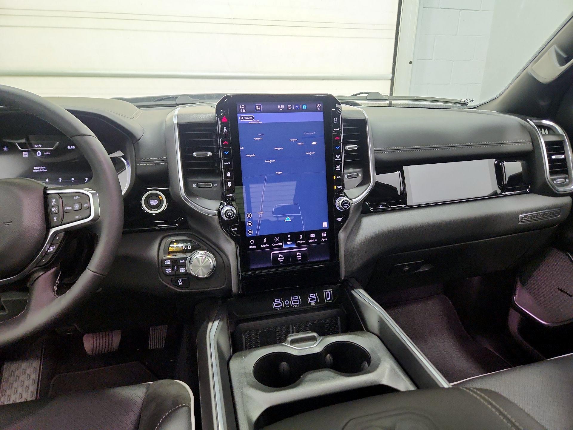 Thumbnail: 2026 RAM 1500 - 9