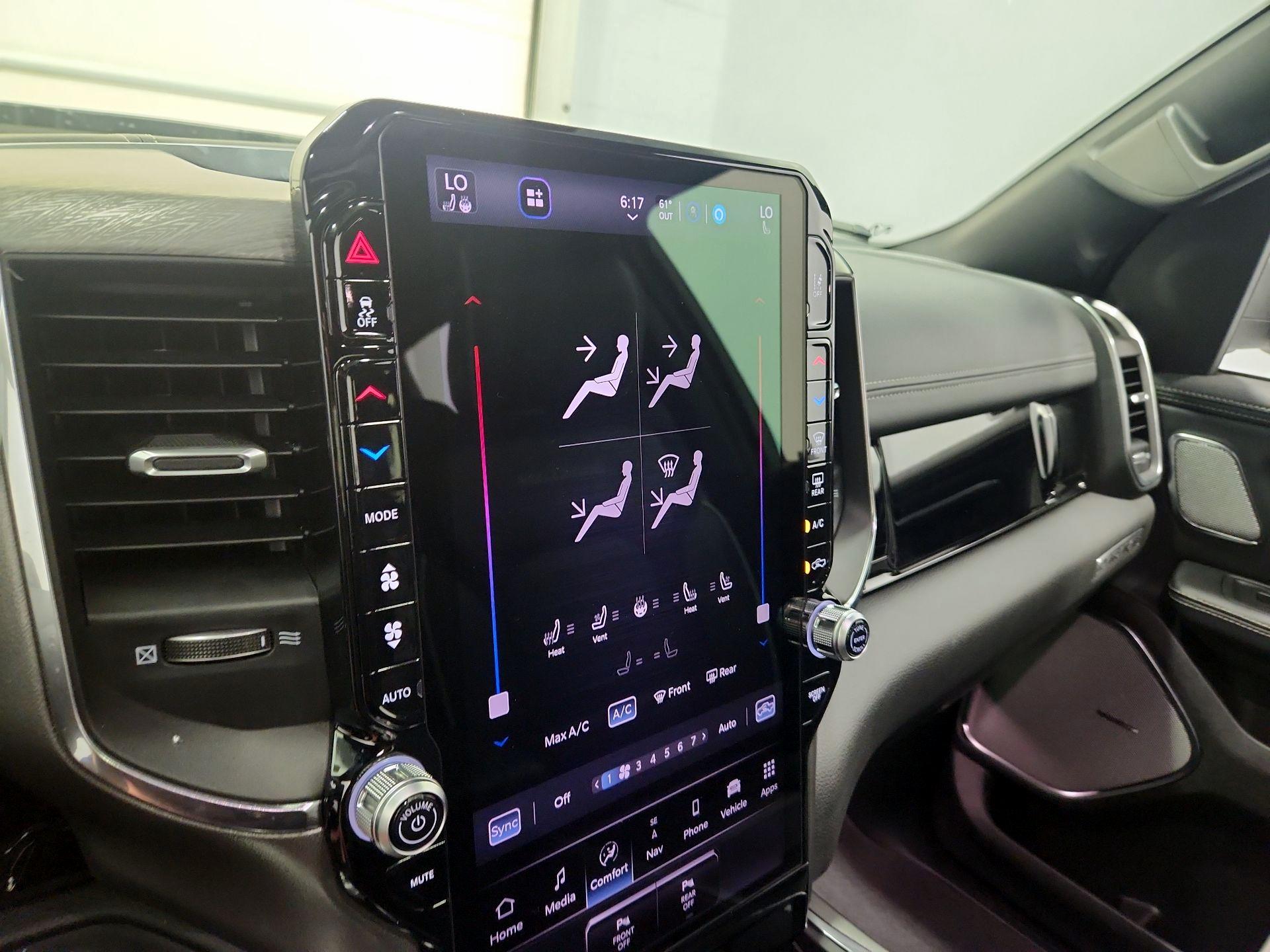 Thumbnail: 2026 RAM 1500 - 17