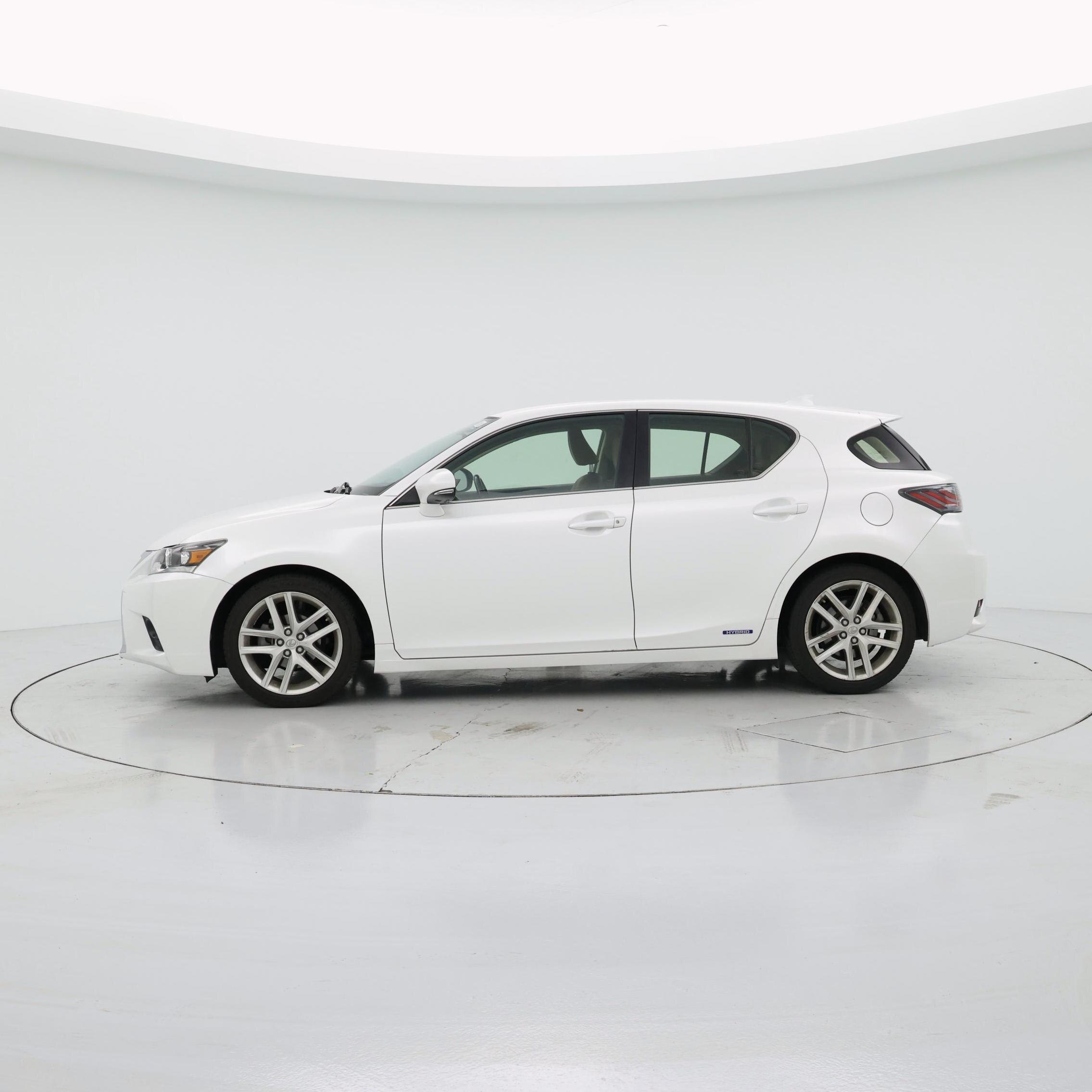 Thumbnail: 2016 Lexus CT - 3