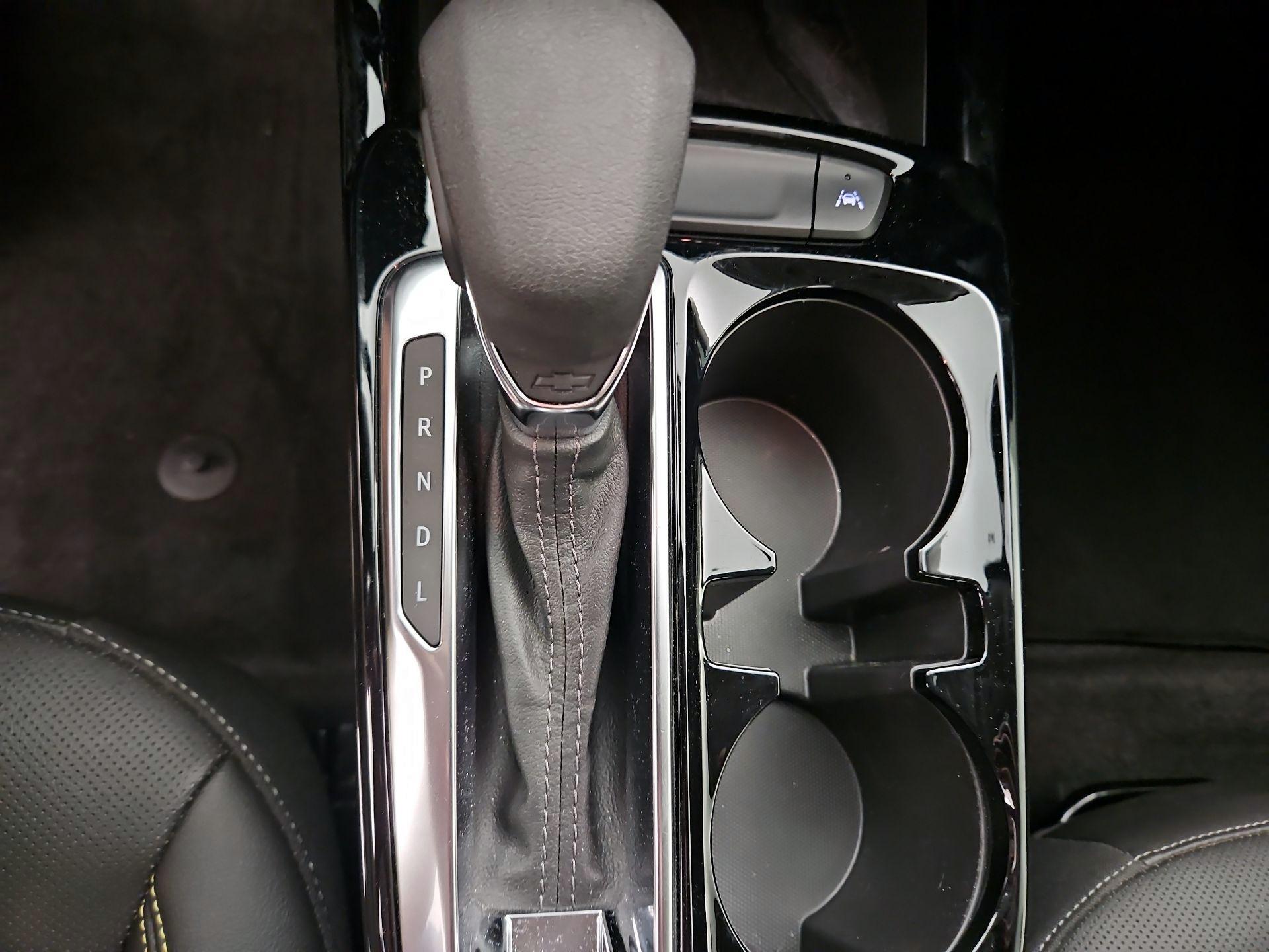 Thumbnail: 2025 Chevrolet Trax - 17