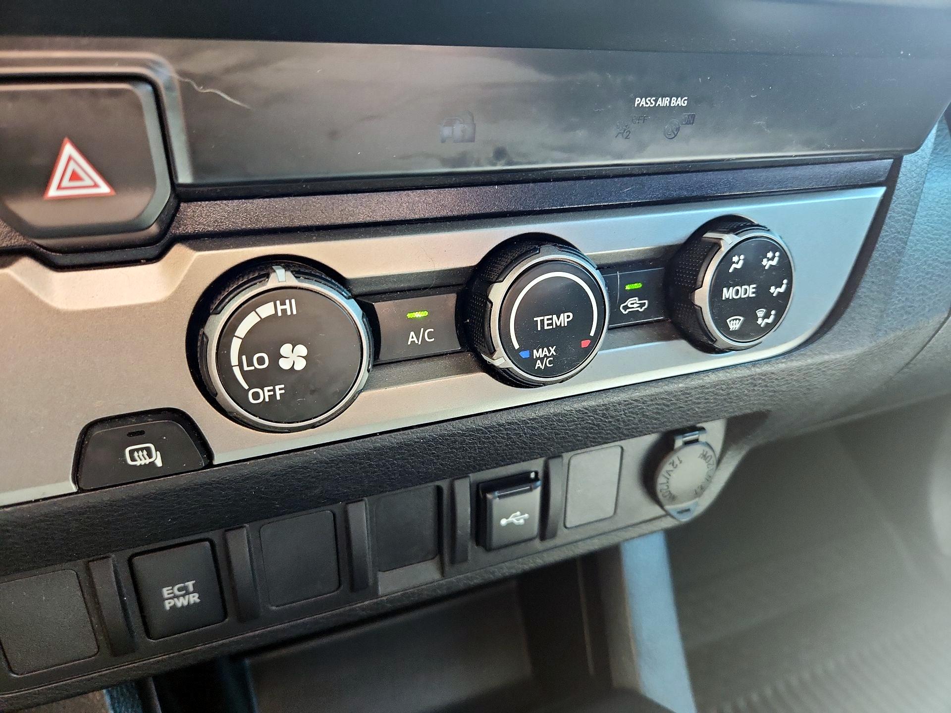 Thumbnail: 2020 Toyota Tacoma - 17