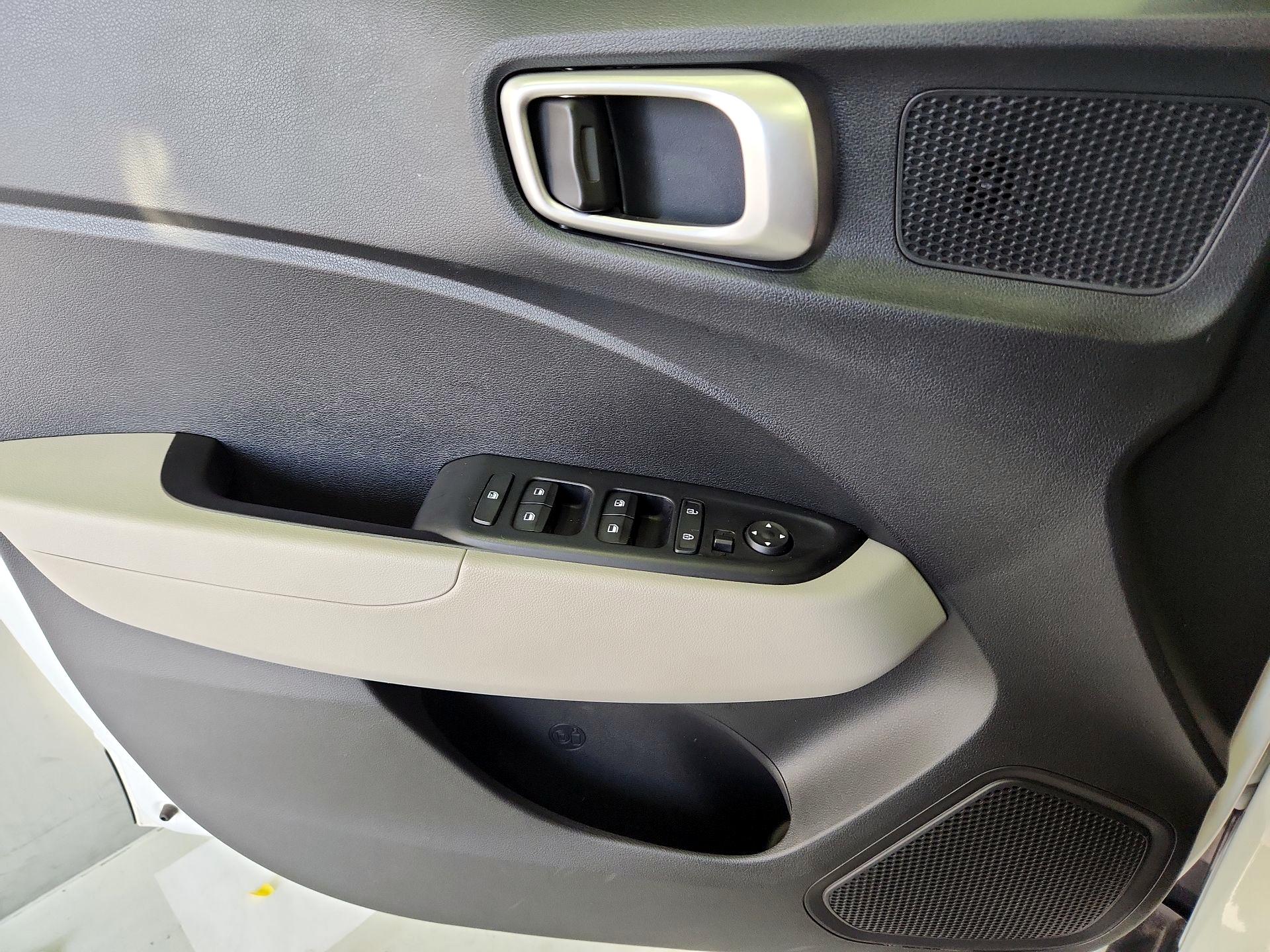 Thumbnail: 2025 Hyundai Venue - 12