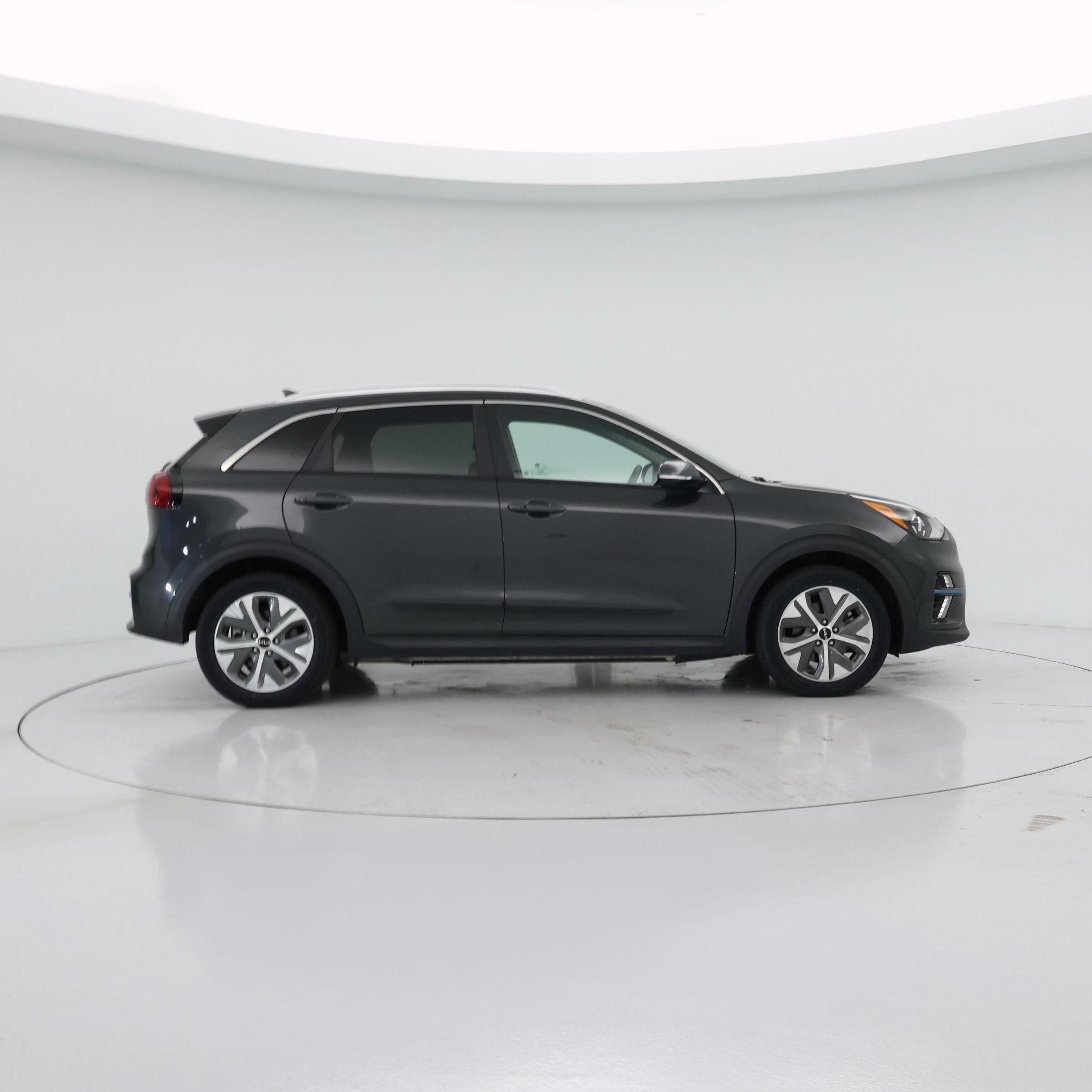 Thumbnail: 2022 Kia Niro - 7