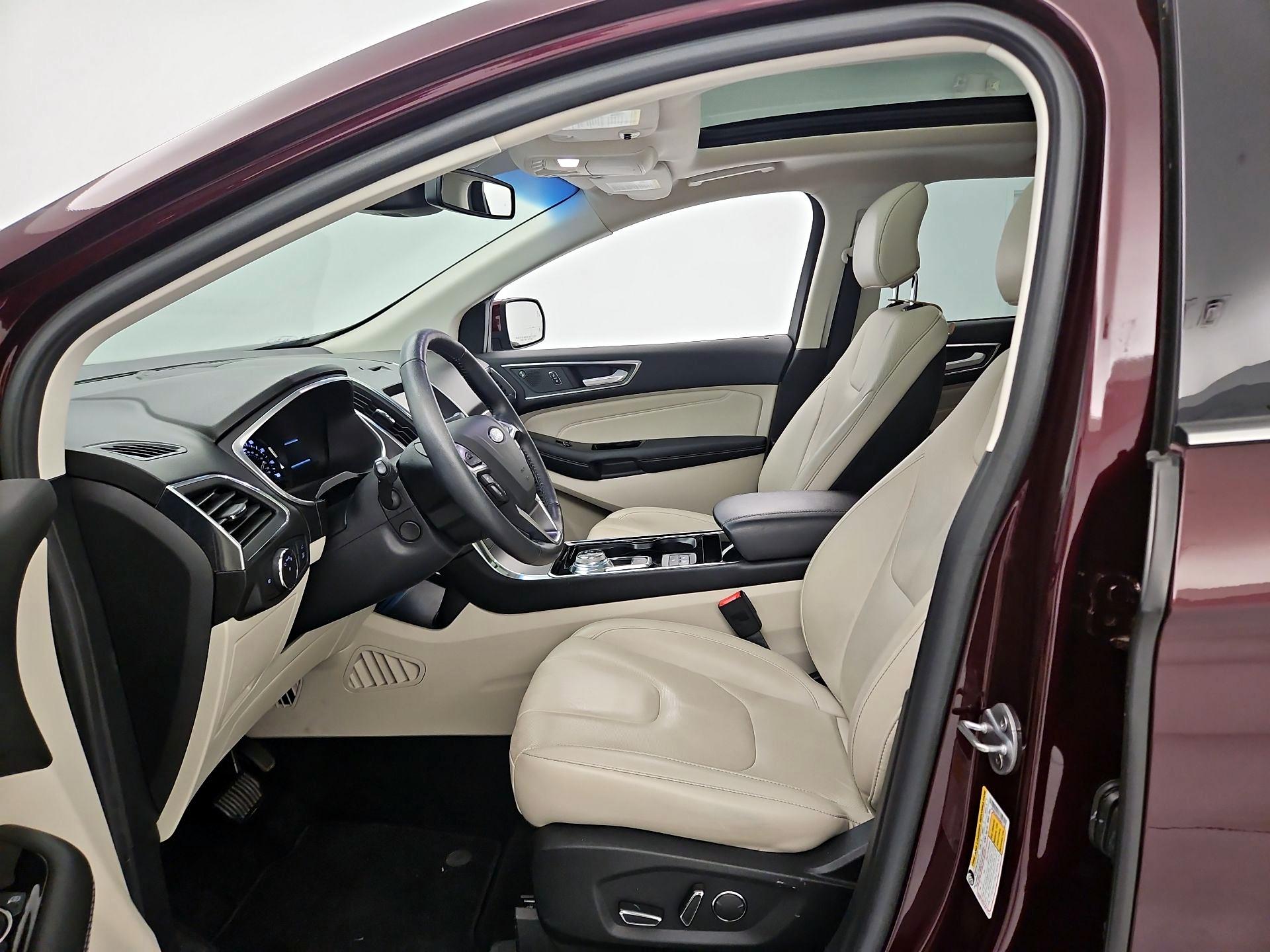 Thumbnail: 2019 Ford Edge - 11
