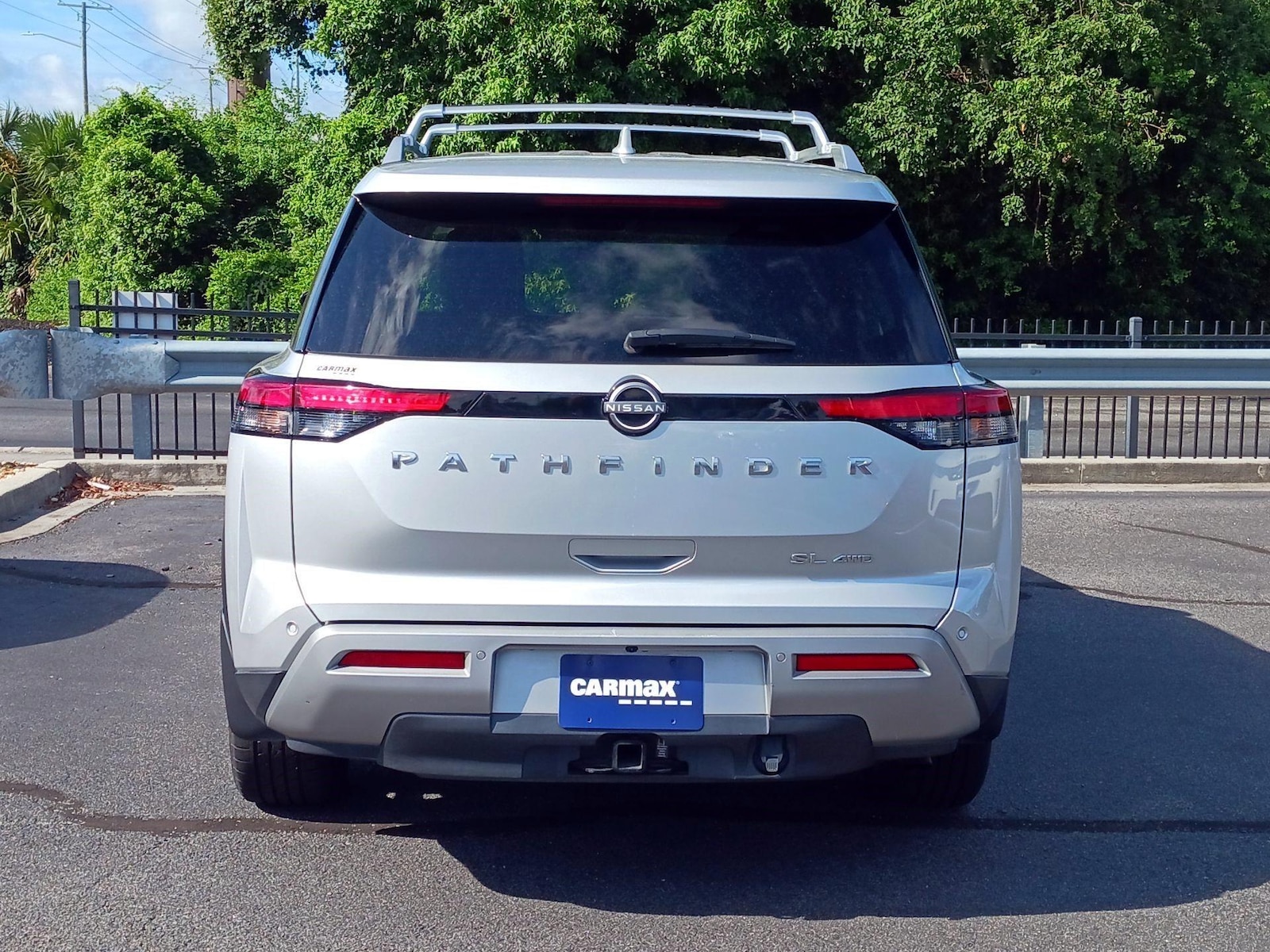 2023 Nissan Pathfinder SL - Photo 7