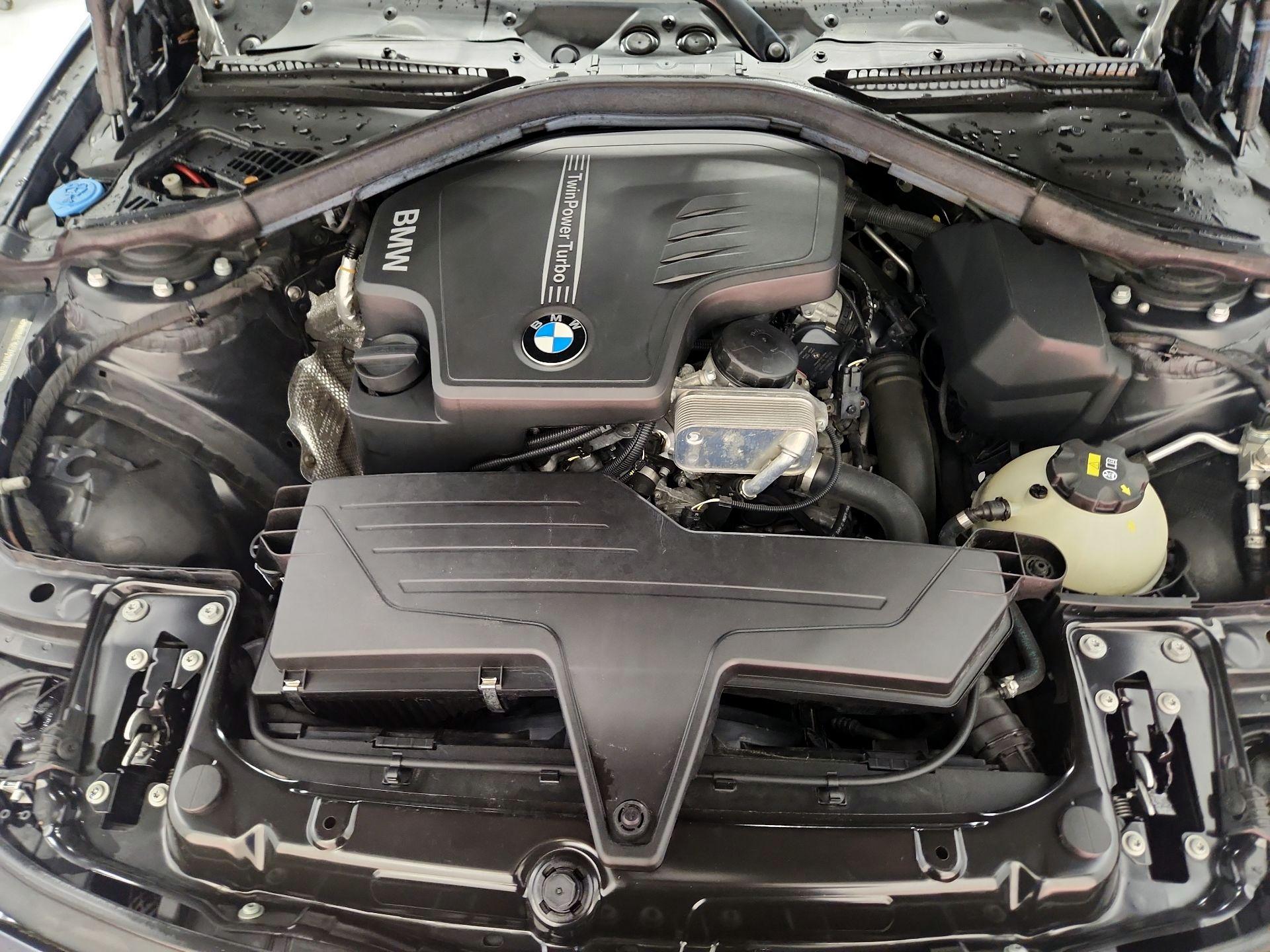 Thumbnail: 2017 BMW 3 Series - 20