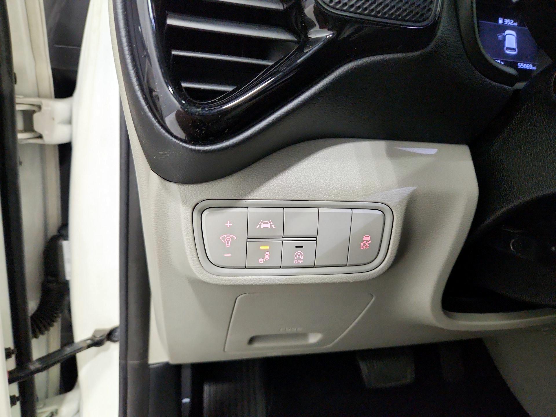 Thumbnail: 2021 Kia Soul - 13