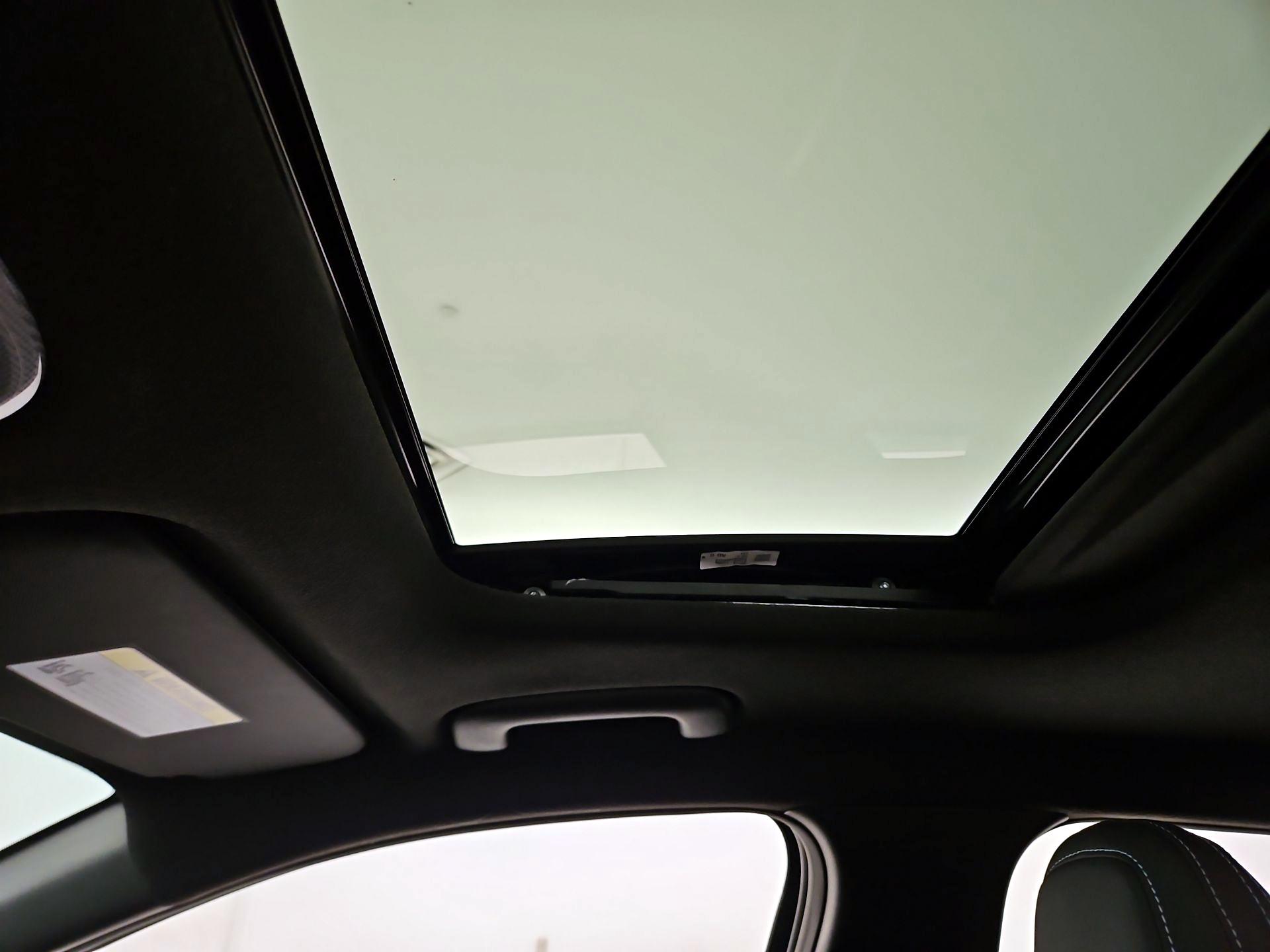 Thumbnail: 2025 Hyundai Elantra - 20