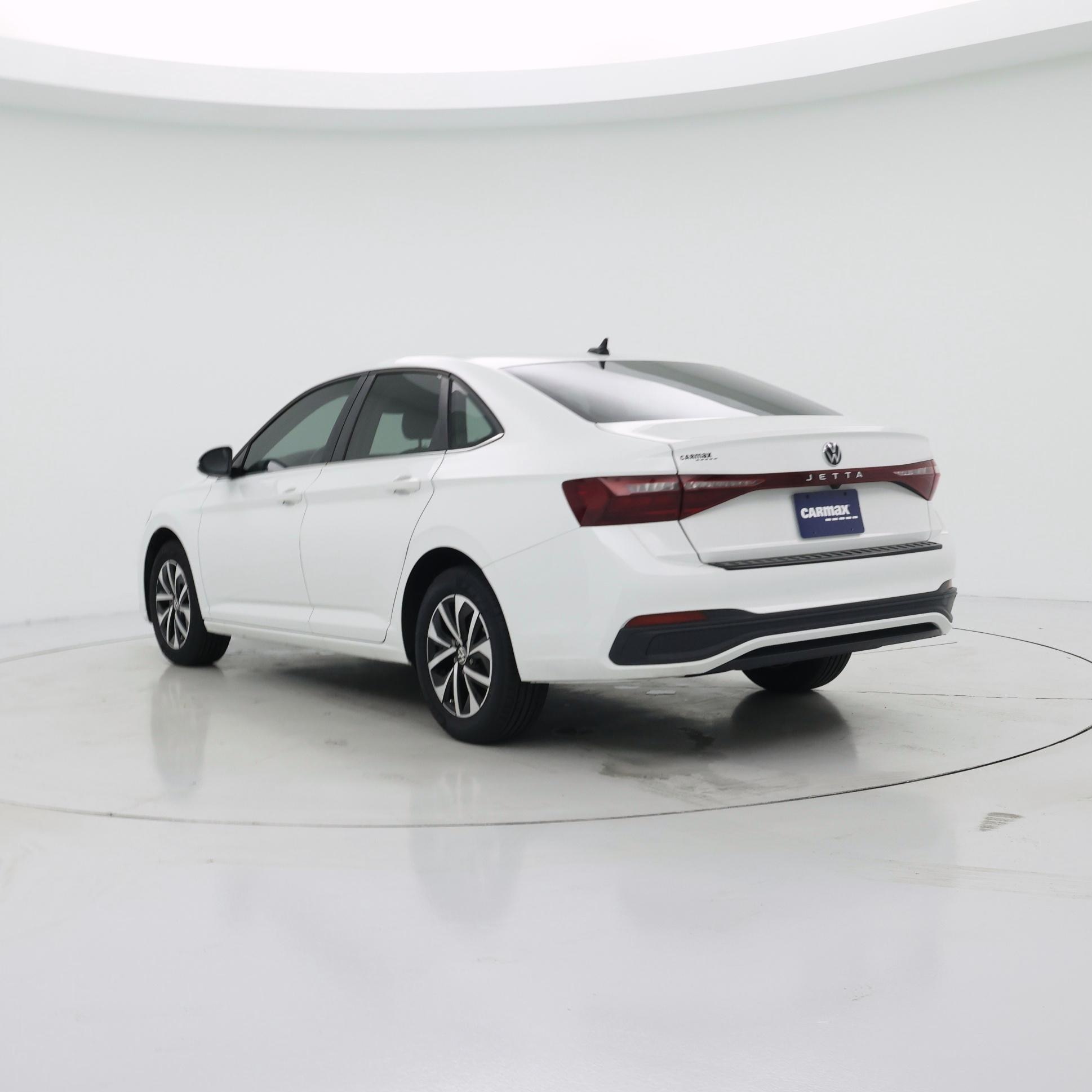 Thumbnail: 2025 Volkswagen Jetta - 2
