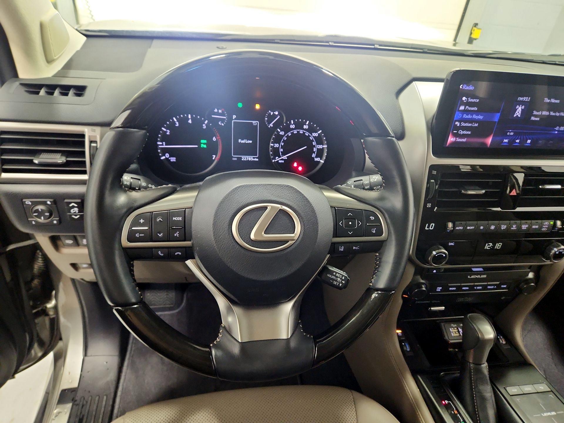 Thumbnail: 2023 Lexus GX - 10