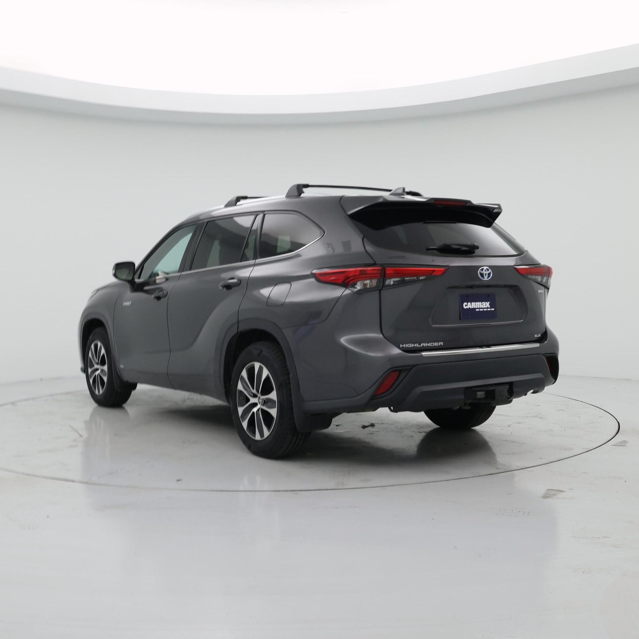 Thumbnail: 2021 Toyota Highlander - 2