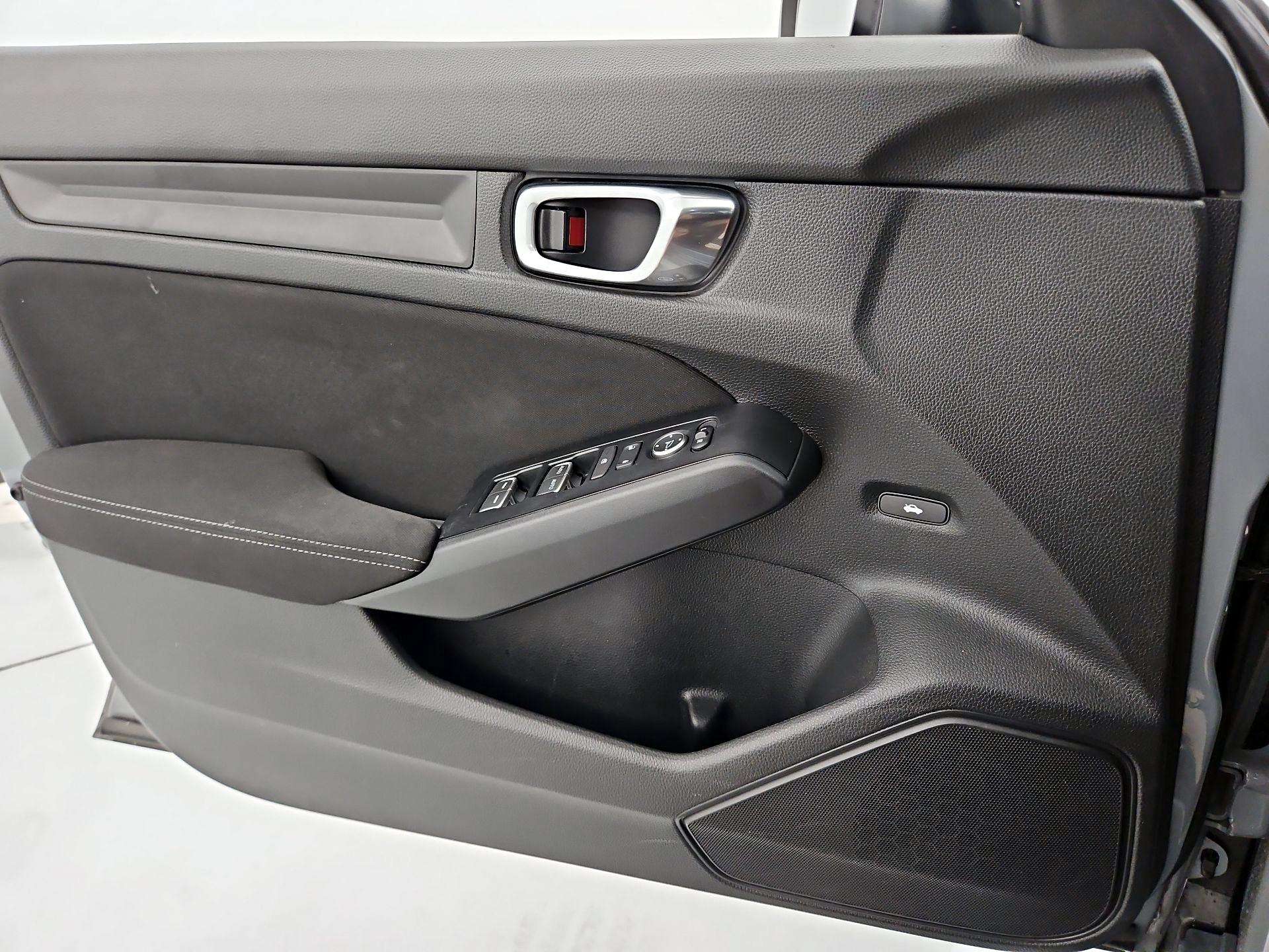 Thumbnail: 2025 Honda Civic - 12