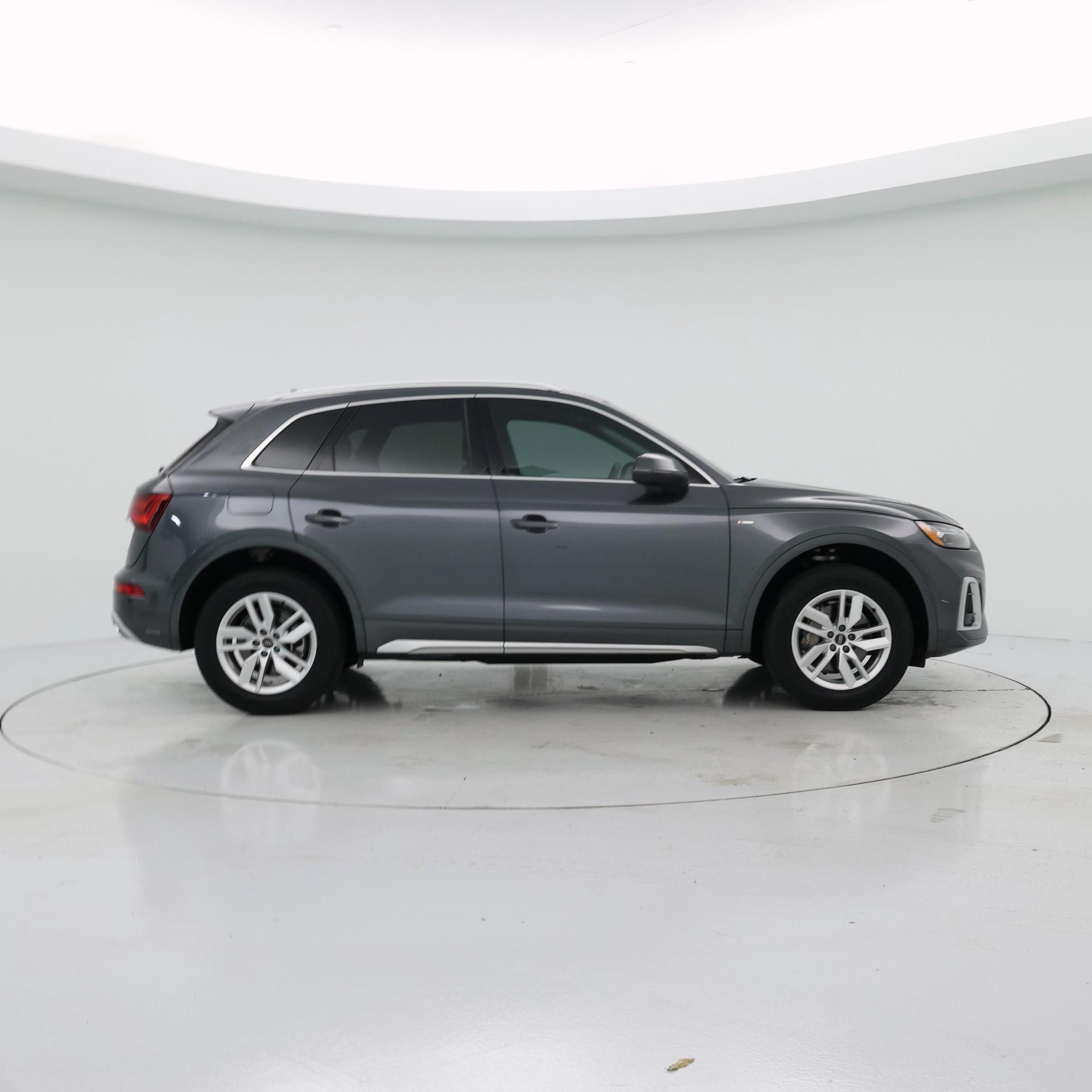Thumbnail: 2024 Audi Q5 - 7
